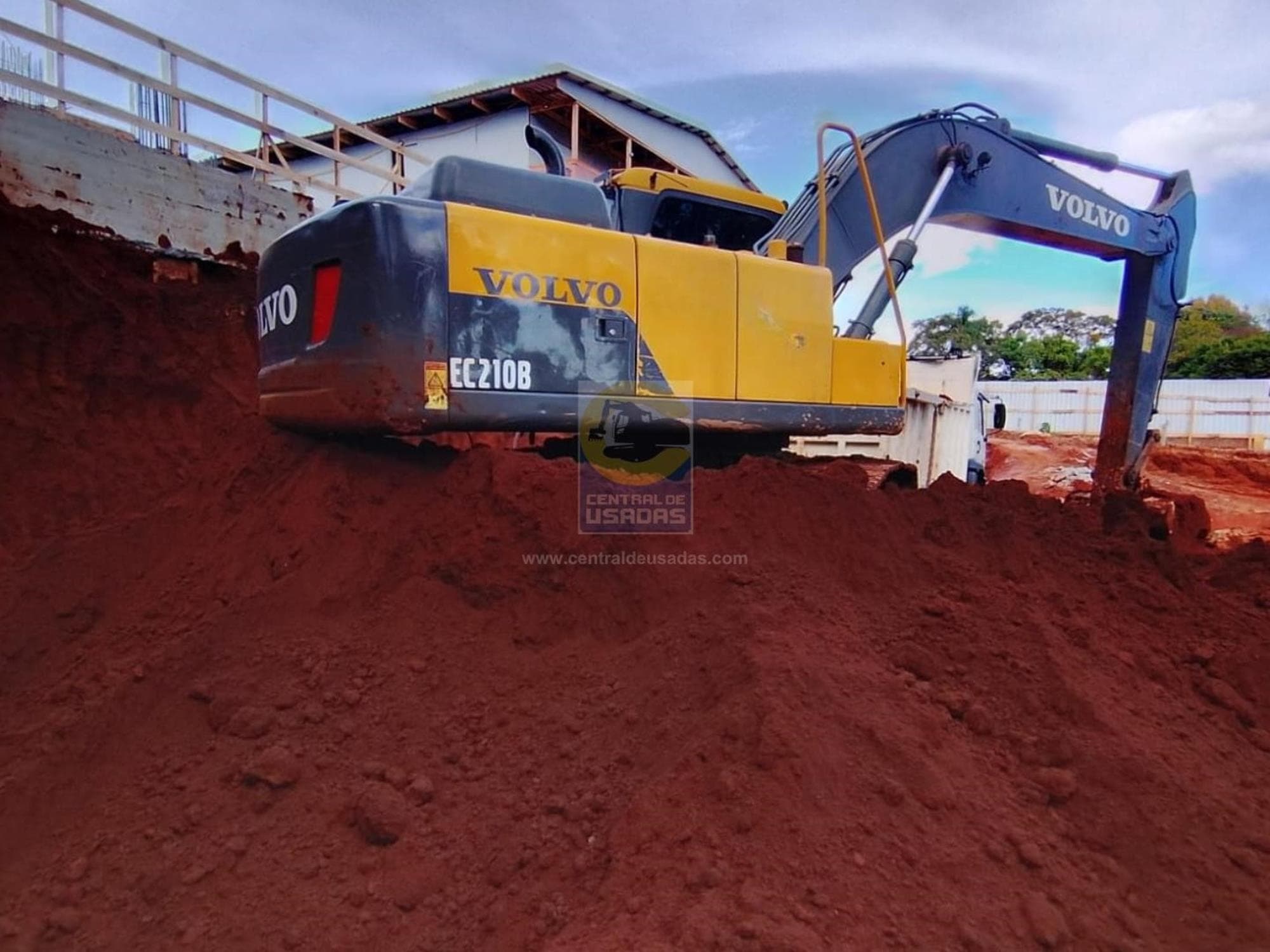 VOLVO EC200D qJHvCW7.jpeg