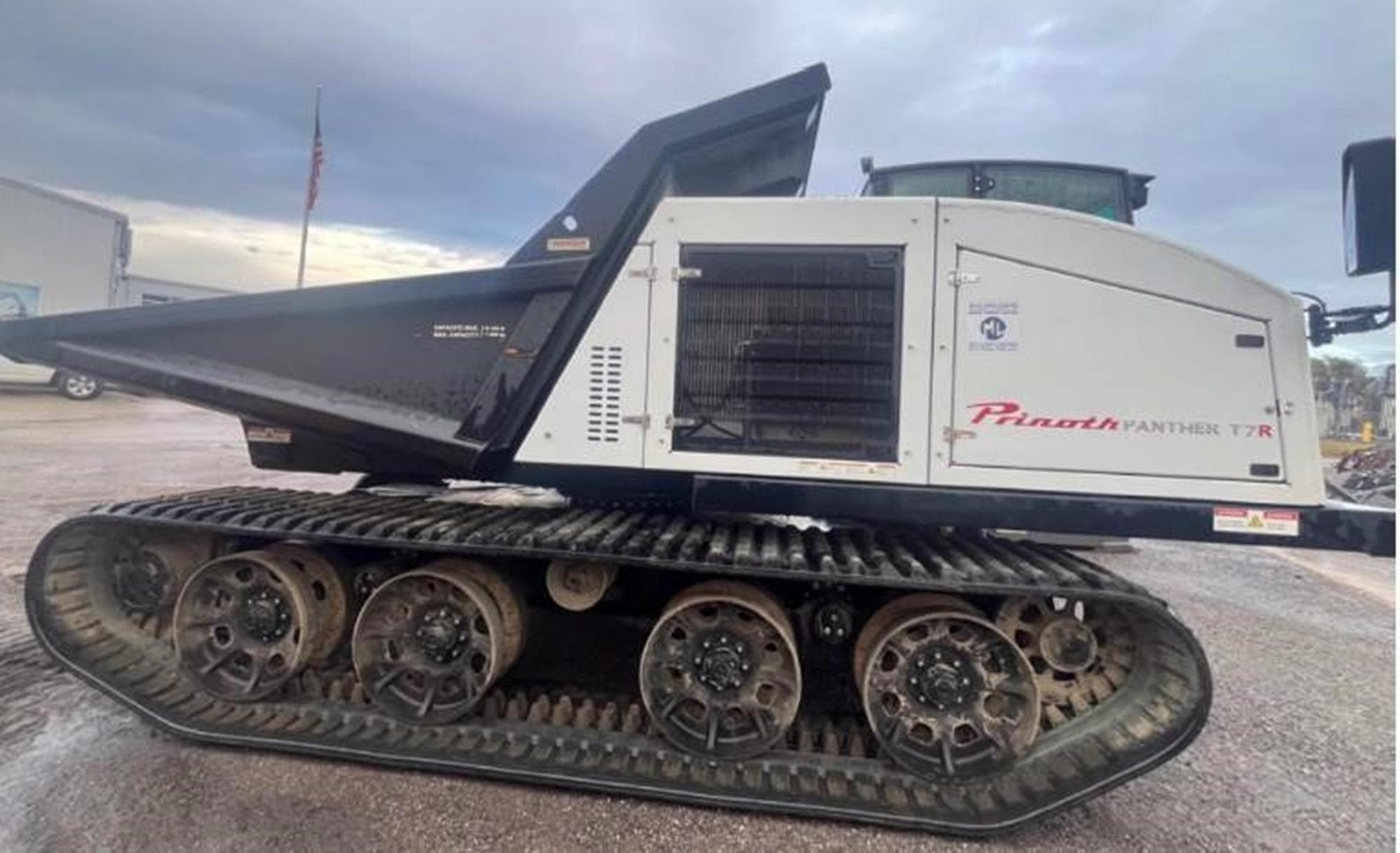 PRINOTH PANTHER T7R heCGrji.jpeg