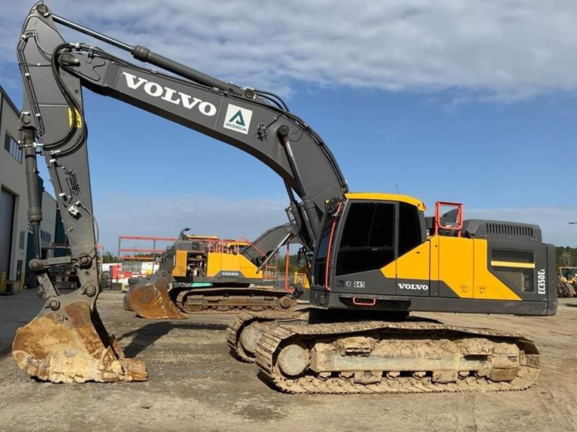 VOLVO EC350EL 2fNqOrY.jpeg