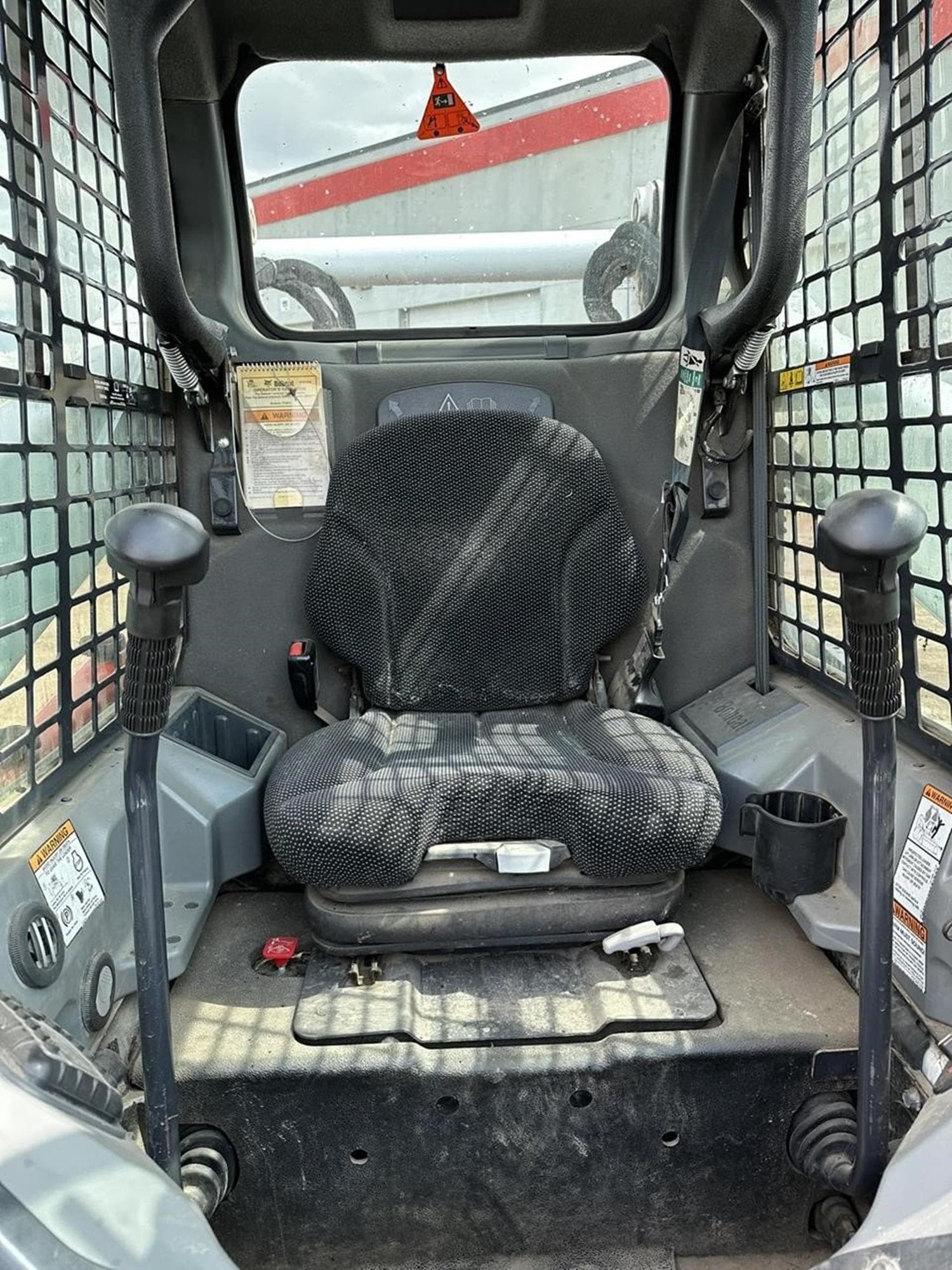 BOBCAT T770 %2fPe8v.jpeg