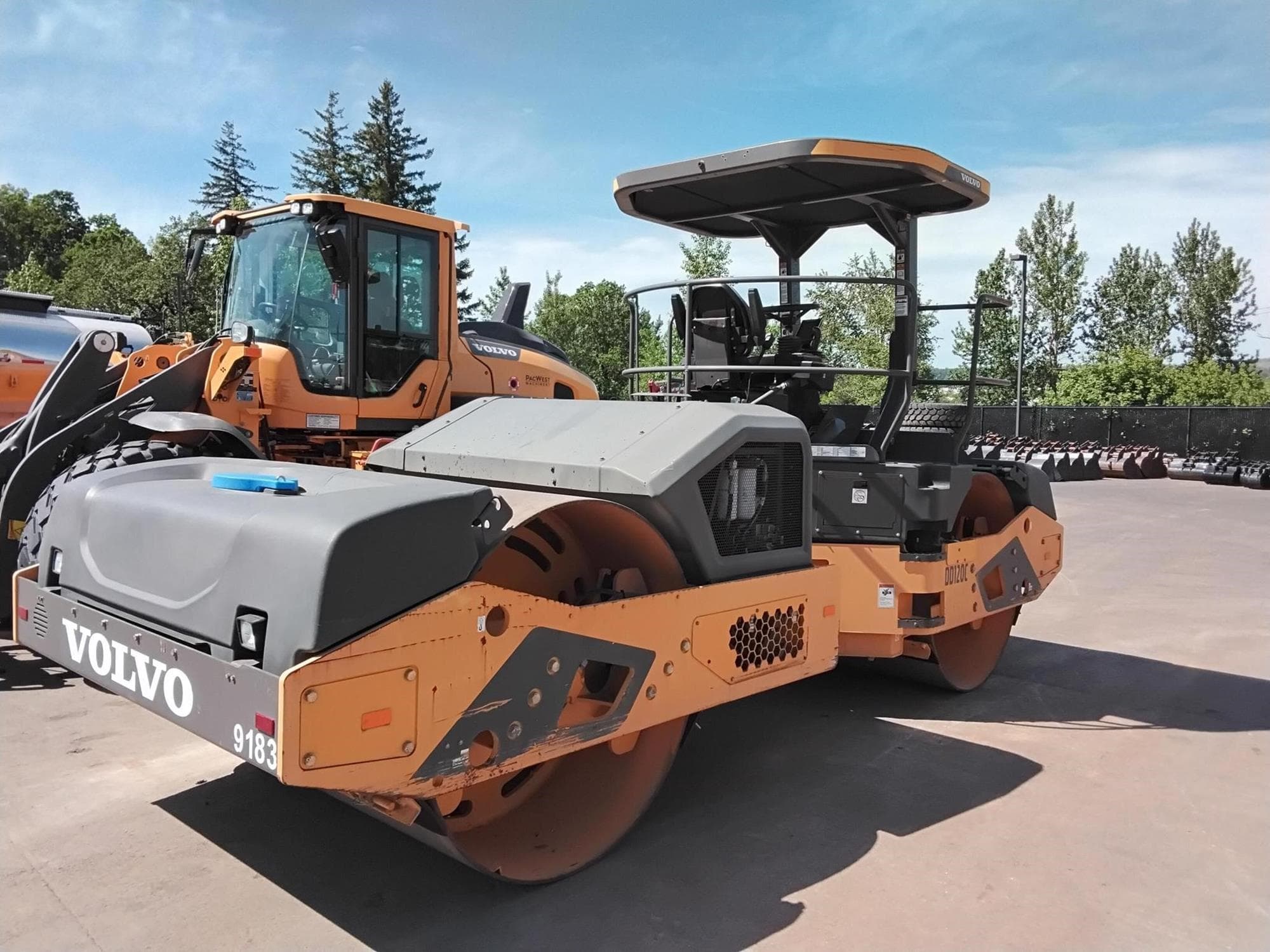 VOLVO DD120C CHjkw87.jpeg