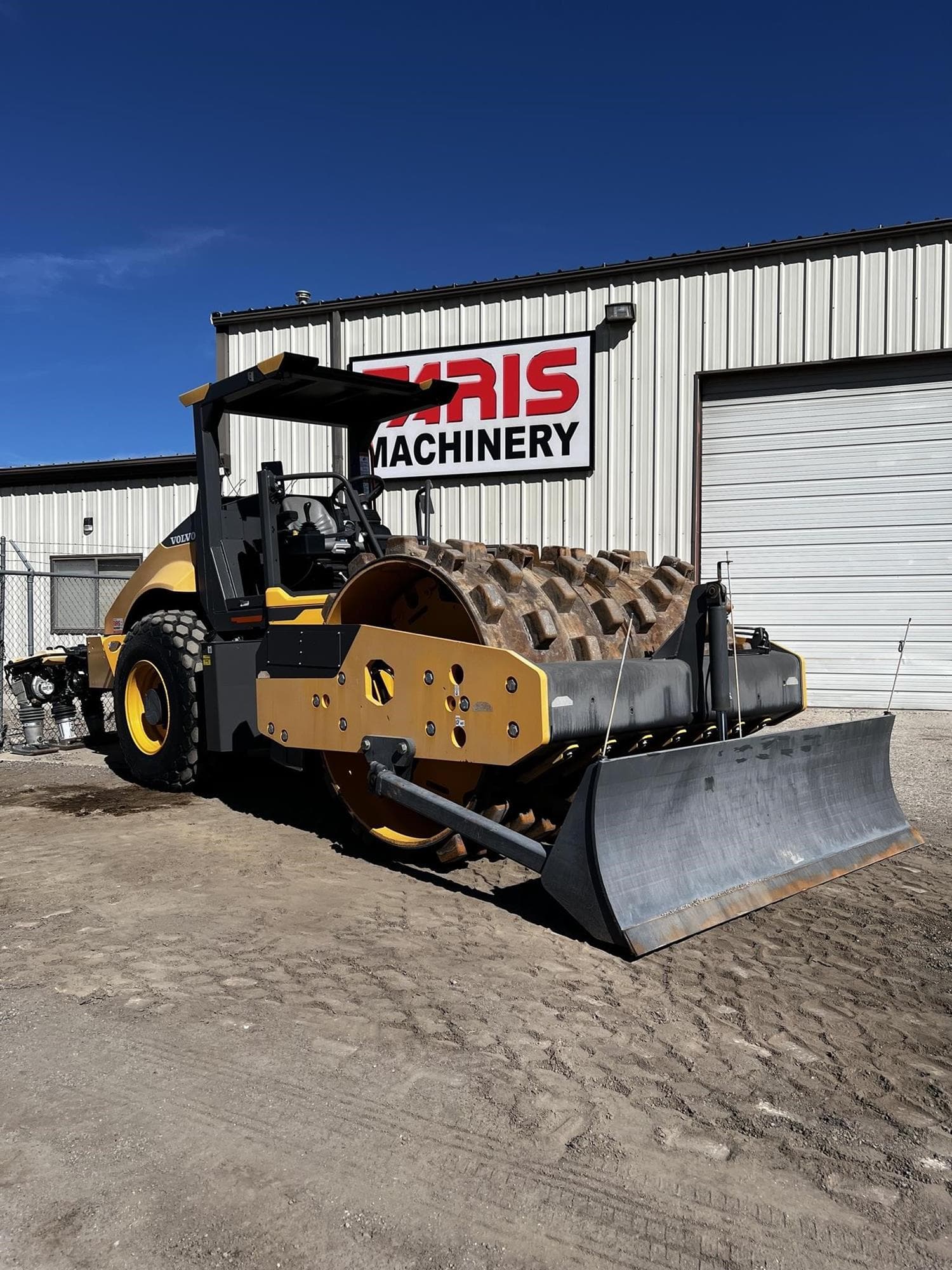 VOLVO SD115B NwLUDLU.jpeg