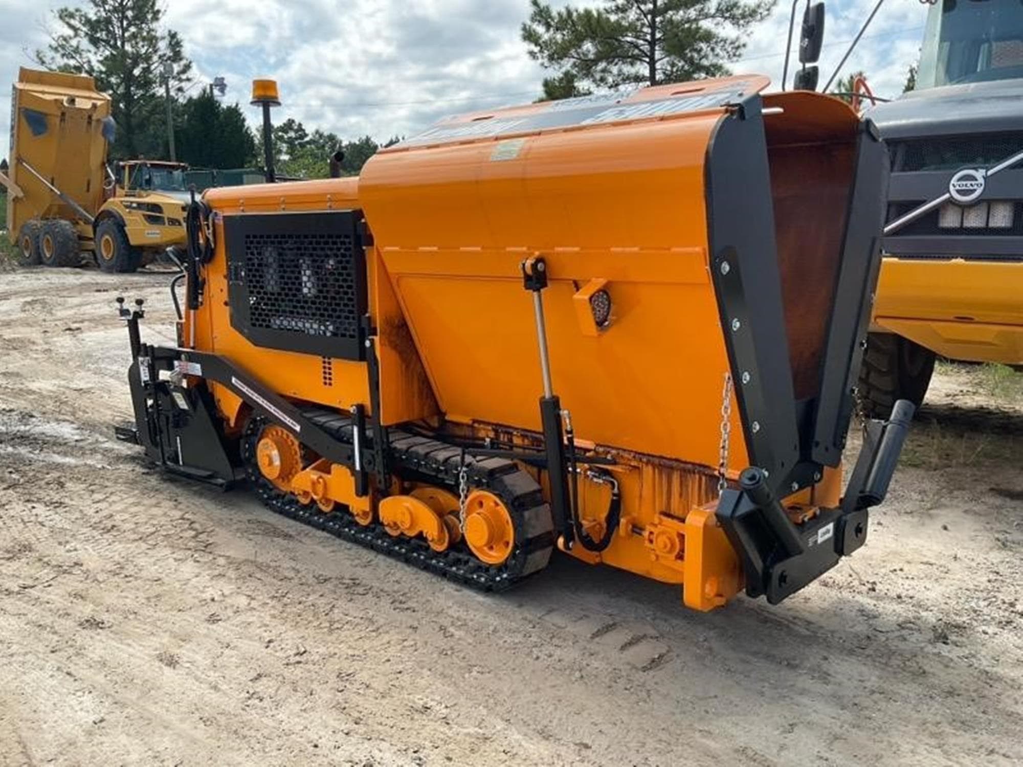 LEEBOY 5300B 2bs31h5.jpeg