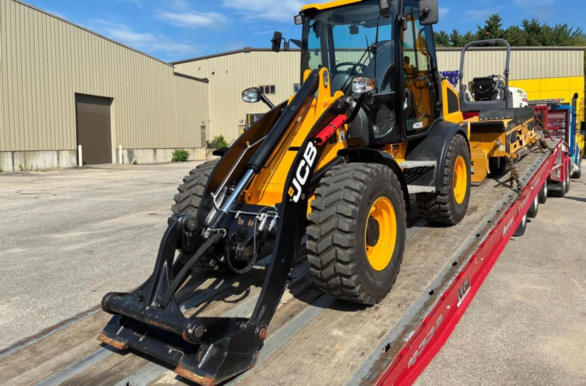 JCB 409 64Zeyqr.jpeg