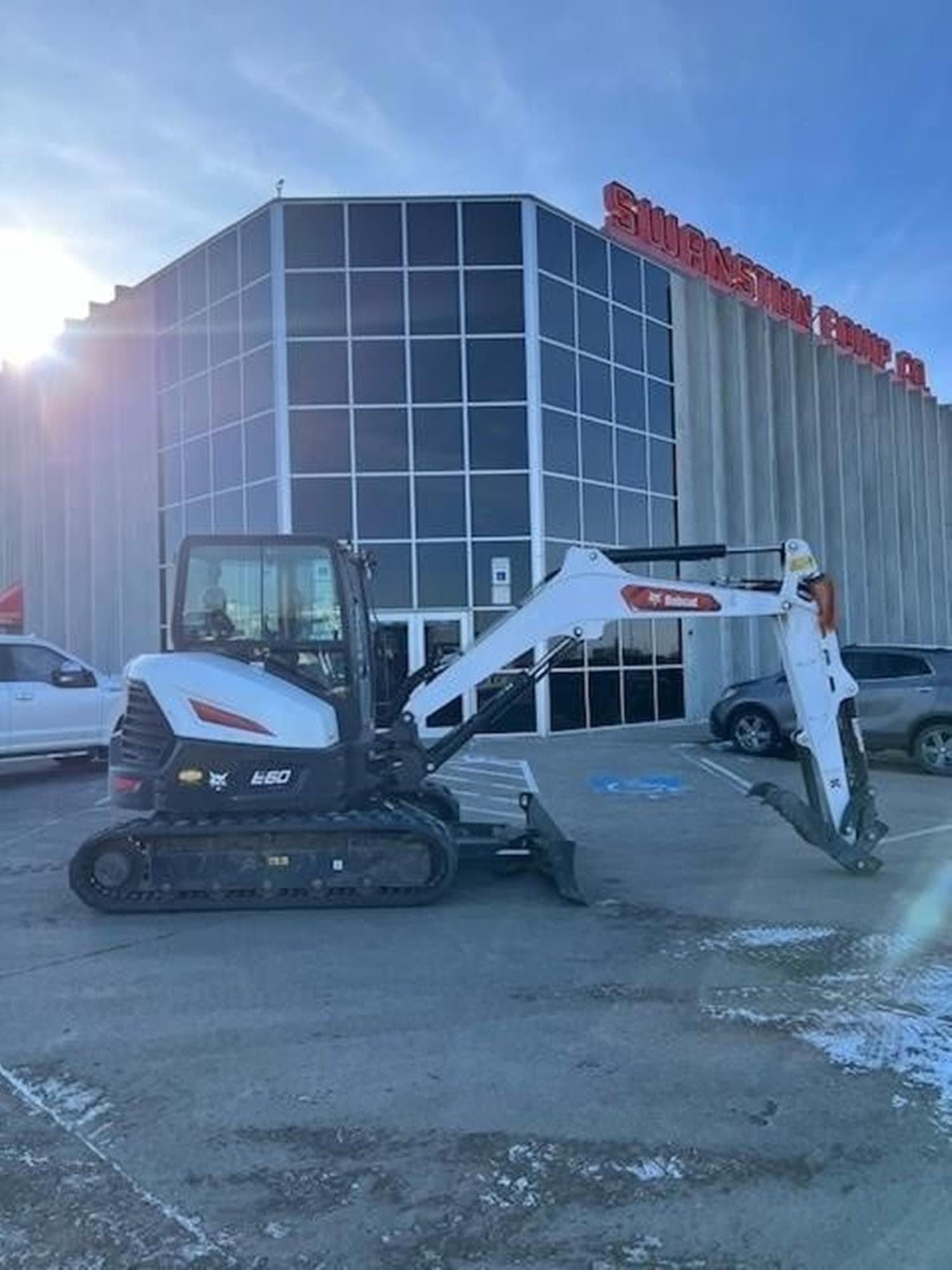 BOBCAT E60R2 D0vPoCZ.jpeg