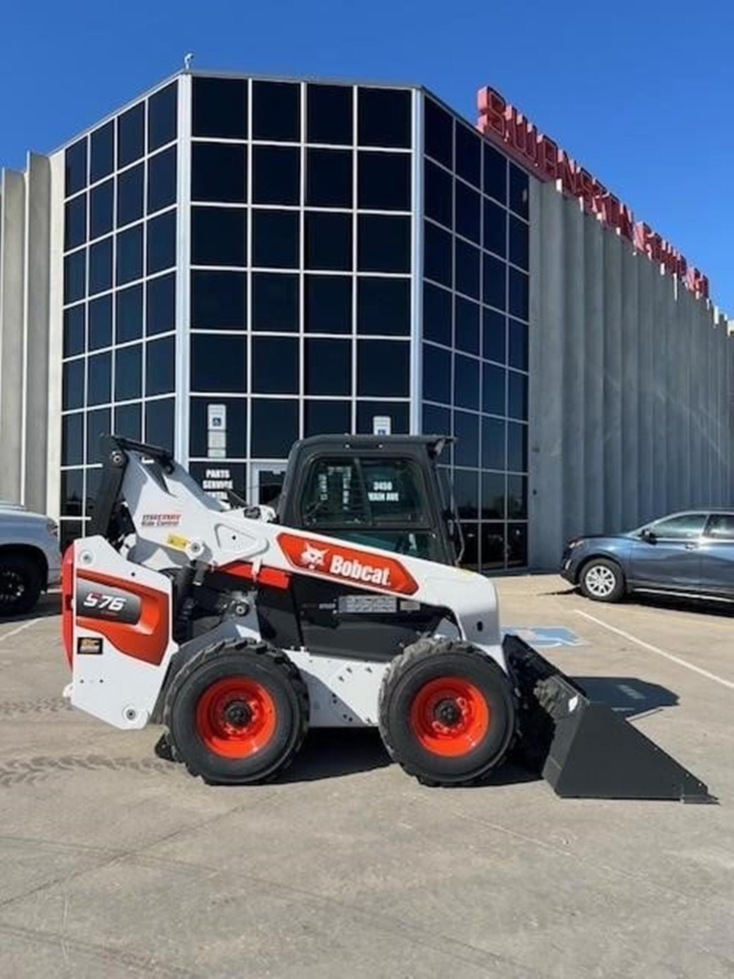 BOBCAT S76 n7D2VIo.jpeg