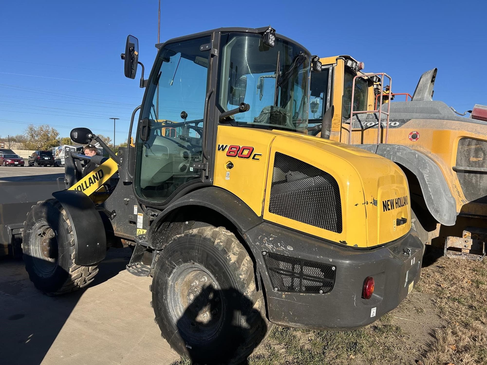 NEW HOLLAND W80C PETnbx9.jpeg