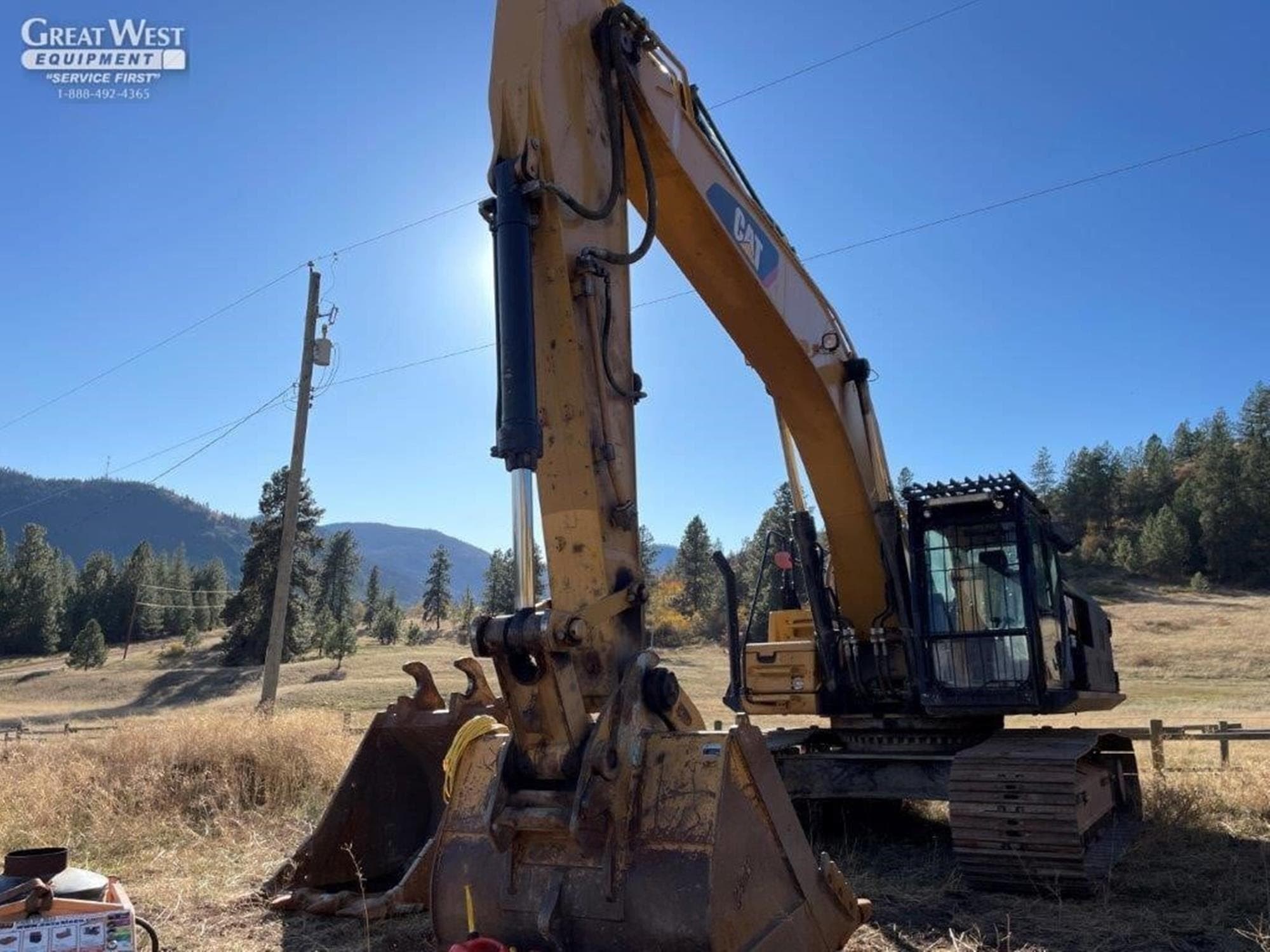 CATERPILLAR 336FL V8SZkBW.jpeg