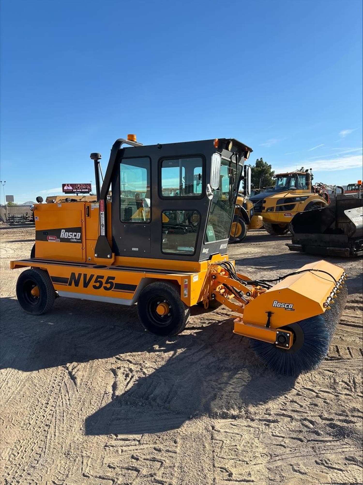 LEEBOY NV55 wmWDiA9.jpeg