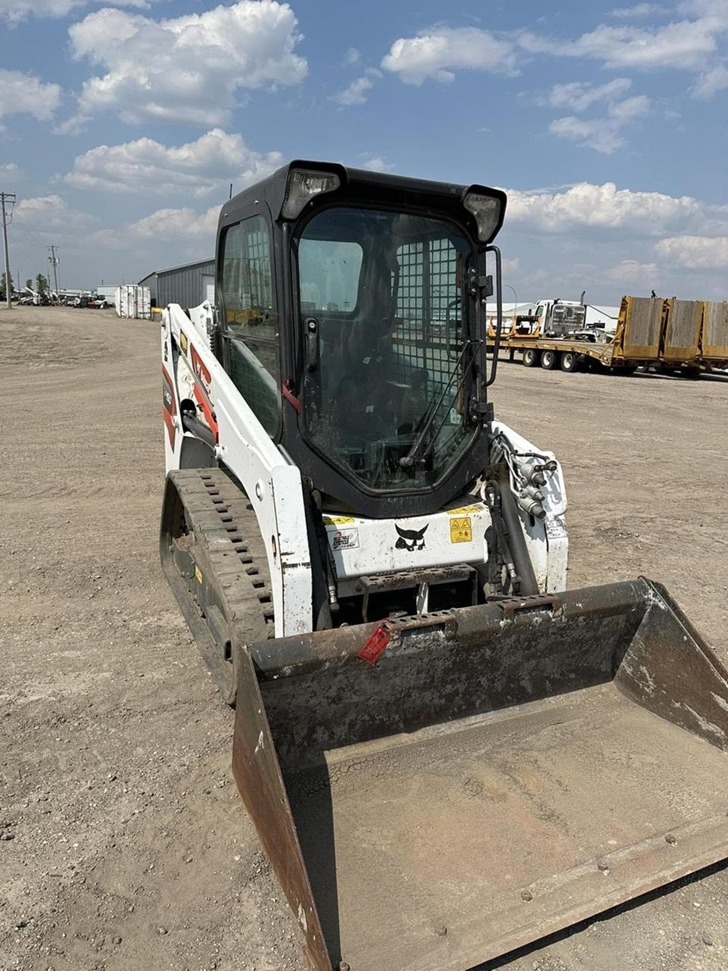 BOBCAT T450 oKe68Vg.jpeg