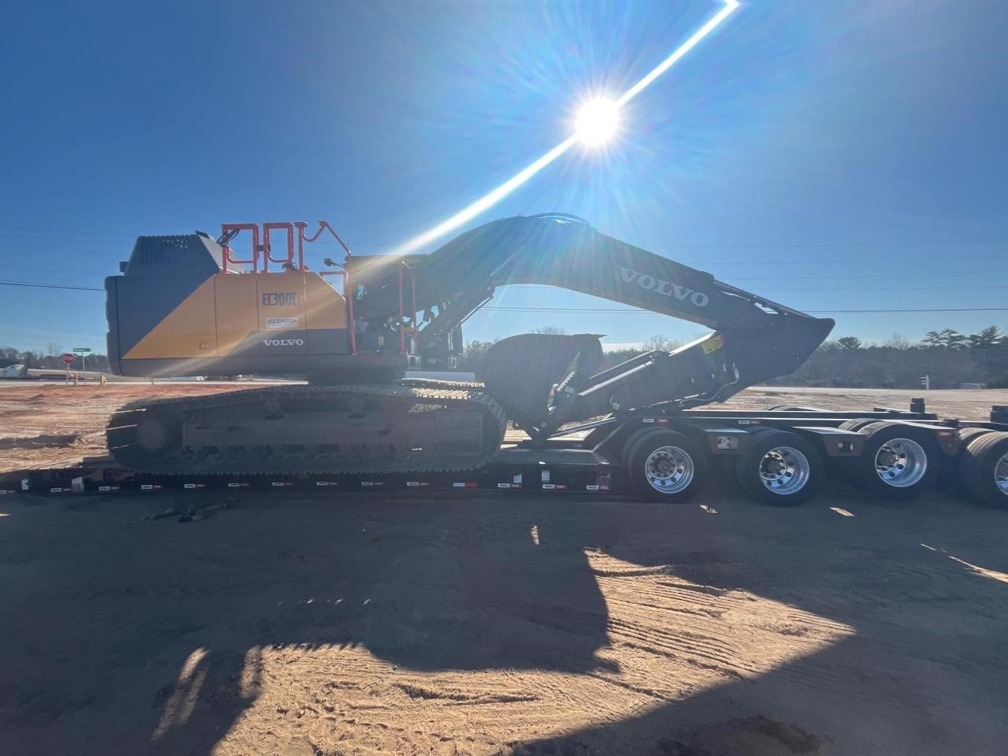 VOLVO EC300E 2bv%2fu.jpeg