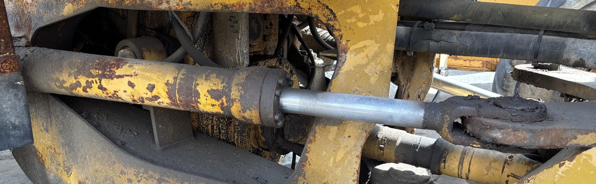 hydraulic cylinder_11088537-2.jpeg
