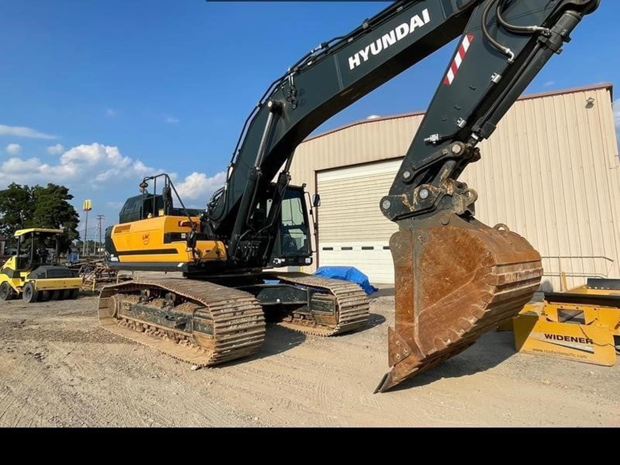 HYUNDAI HX480AL UoMQFa6.jpeg