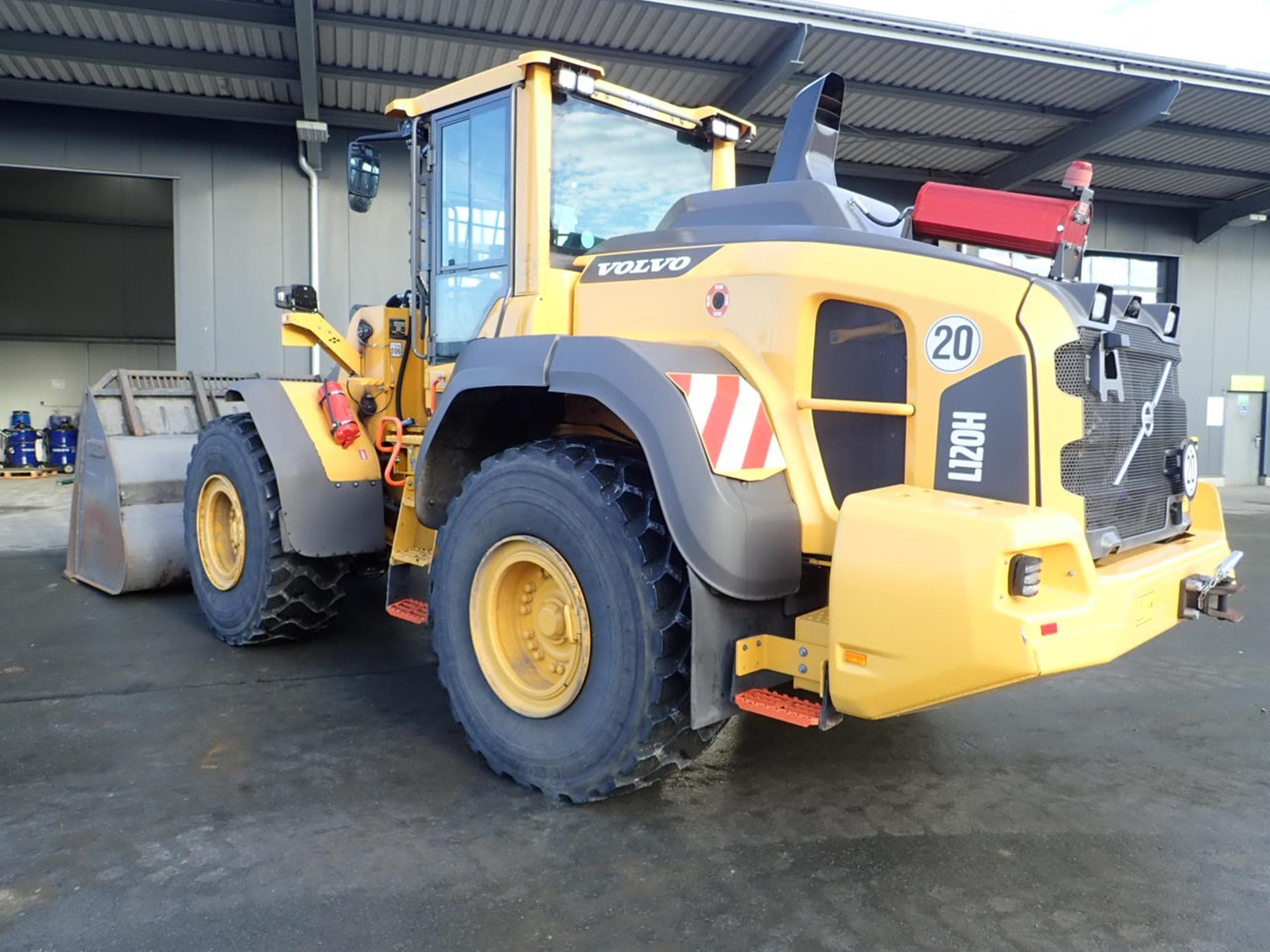 L120H #19814 (11).JPG