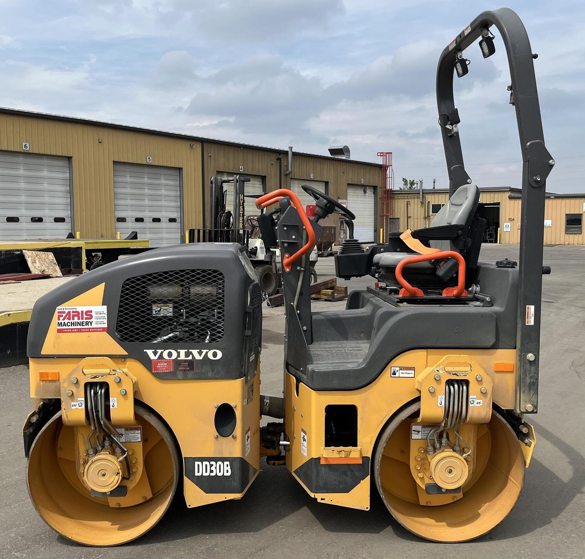 VOLVO DD30B lXa8jEd.jpeg