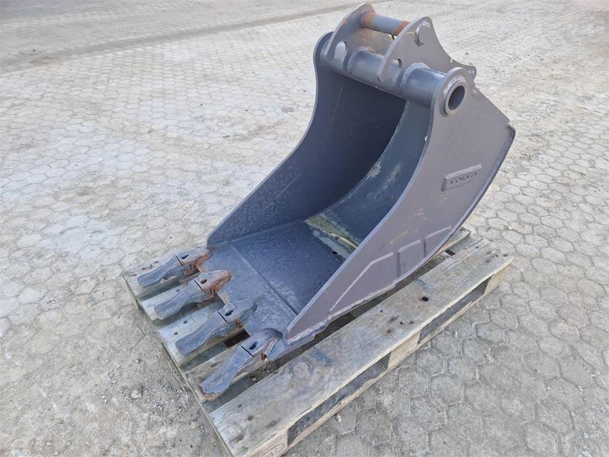 vce-ud_14-1000020421.jpg