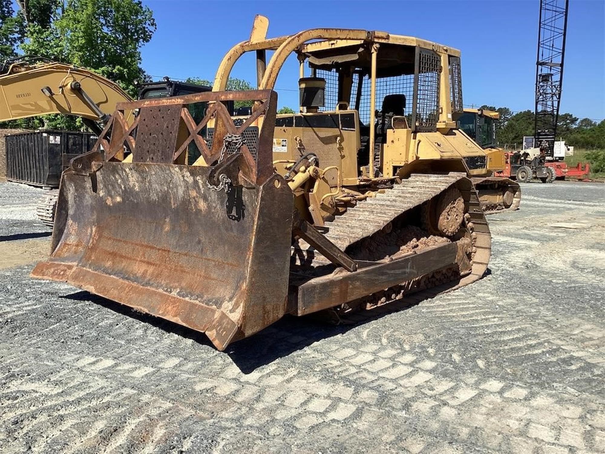CATERPILLAR D6M qUaFXkf.jpeg