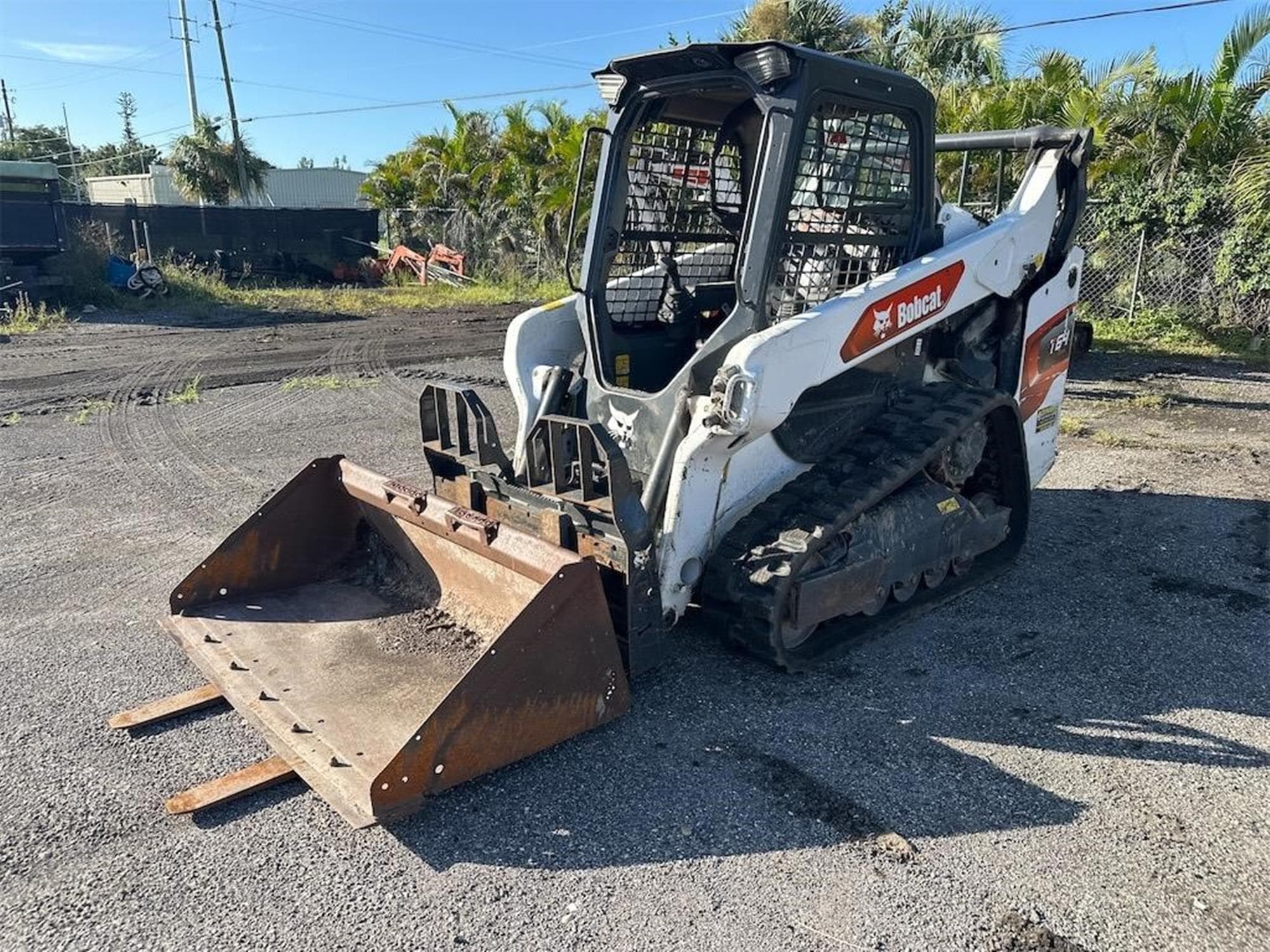 BOBCAT T64 UJWgyoo.jpeg