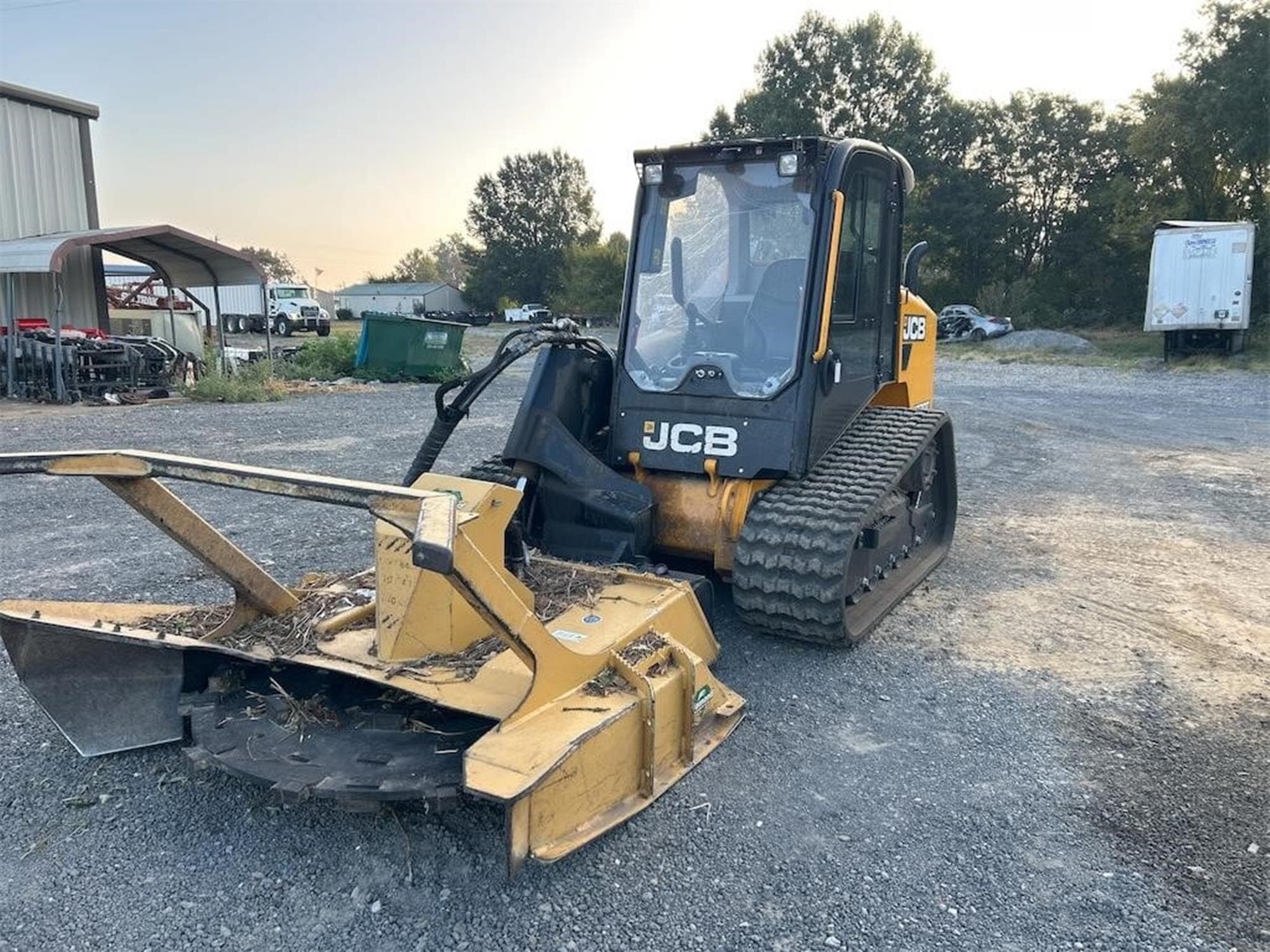 JCB 270T R3eyubA.jpeg