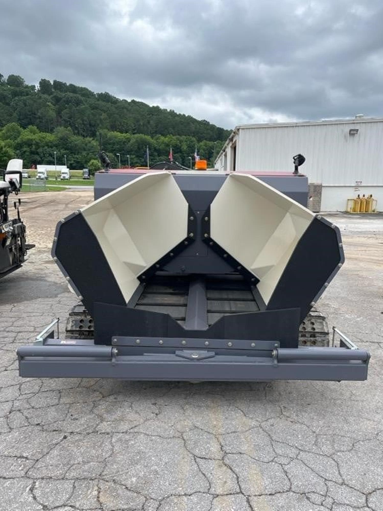 DYNAPAC D17C EqTmlgv.jpeg