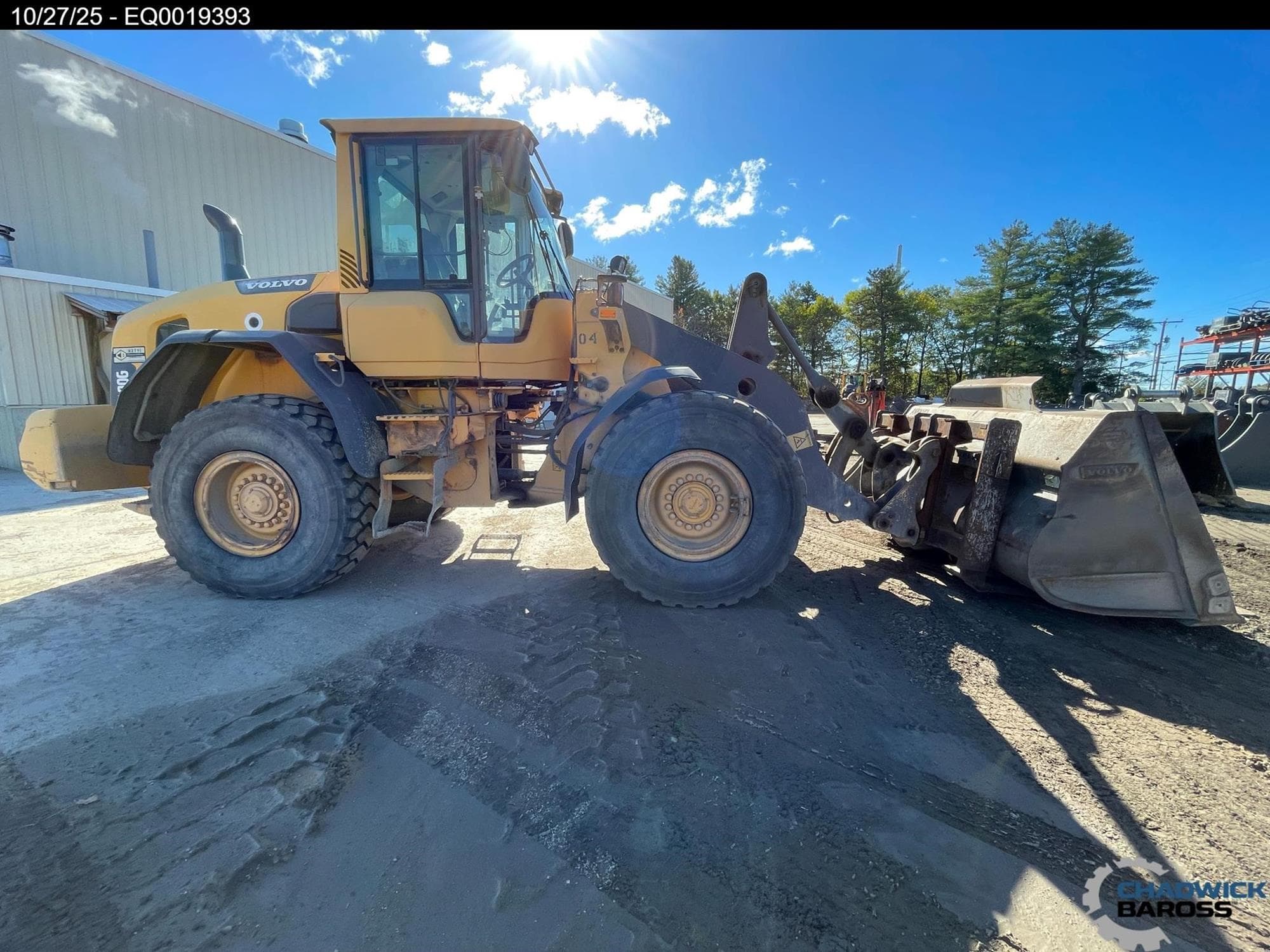 VOLVO L90G %2bS5H5.jpeg