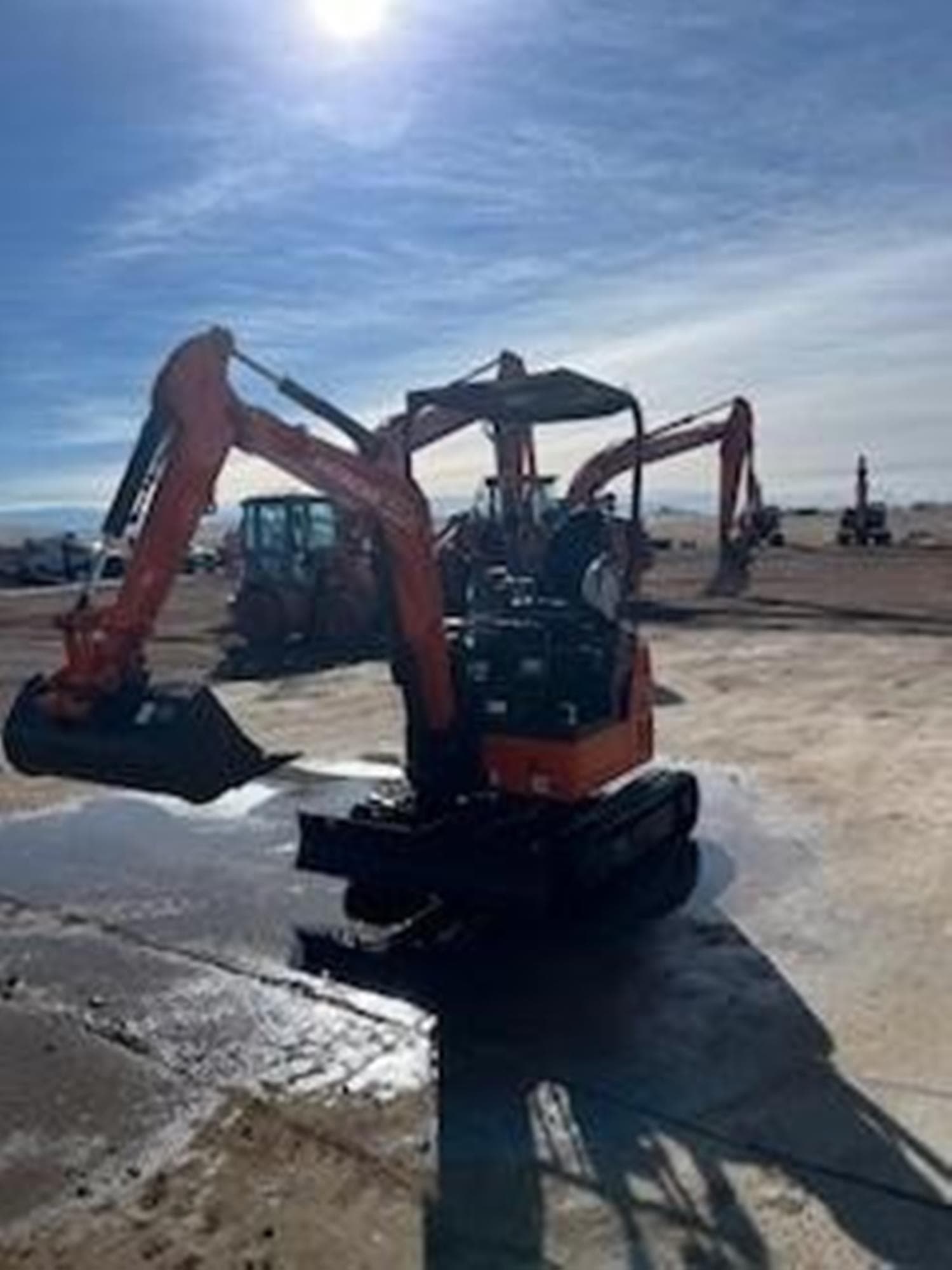 HITACHI ZX17U-5N 2pACvUs.jpeg