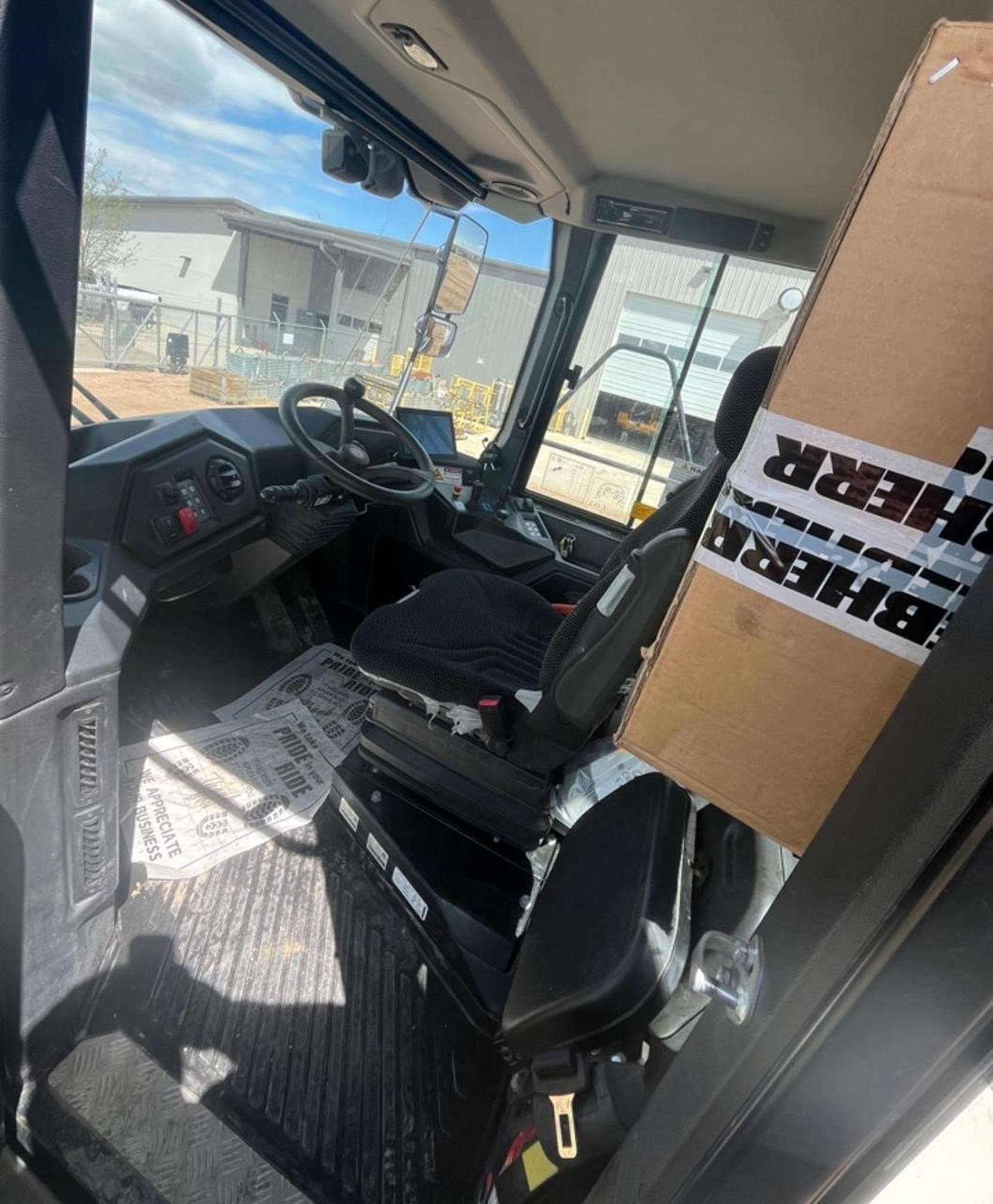 LIEBHERR TA230 LITRONIC jZaRMXd.jpeg