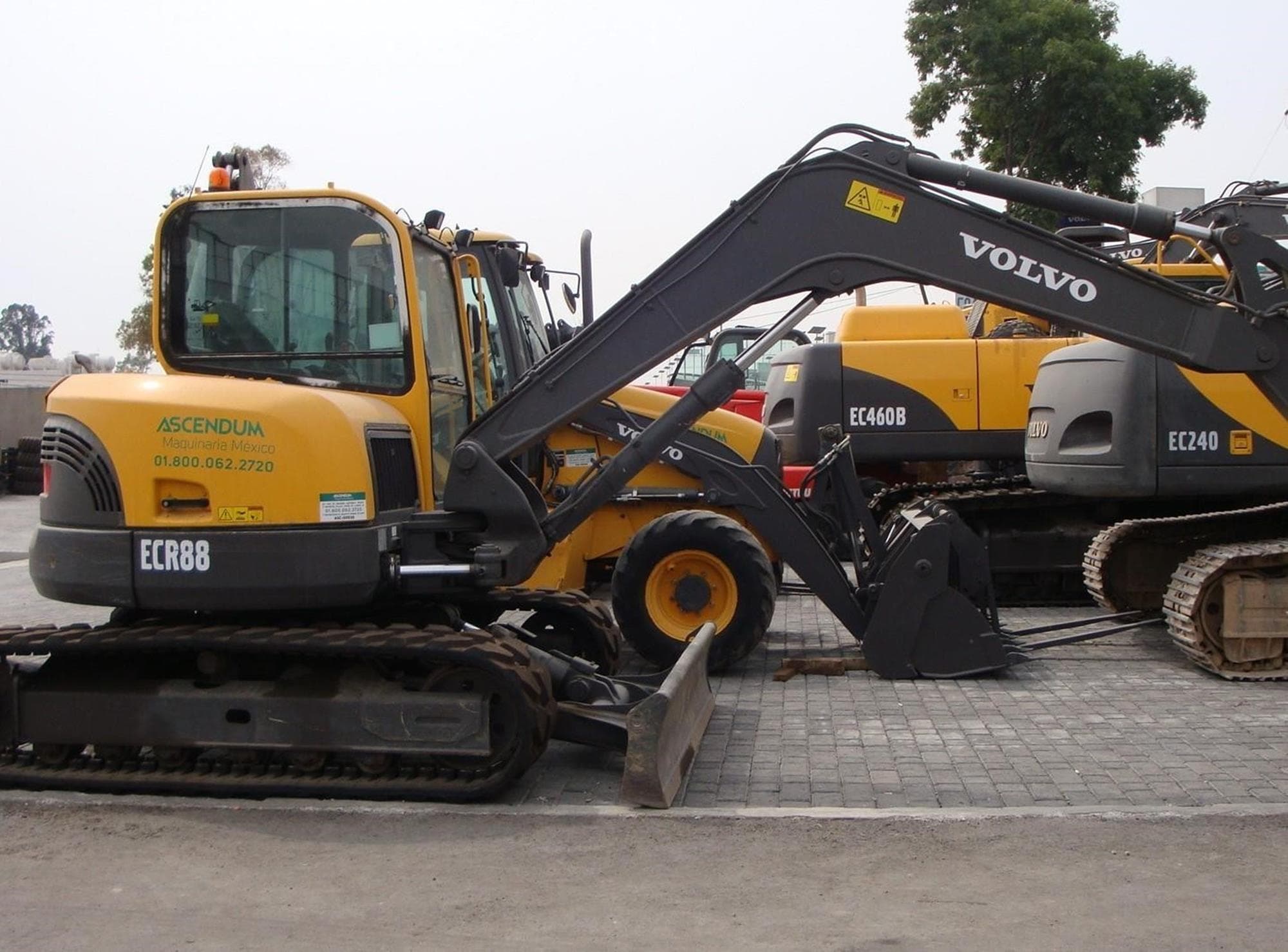 VOLVO ECR88 HuUvtIg.jpeg