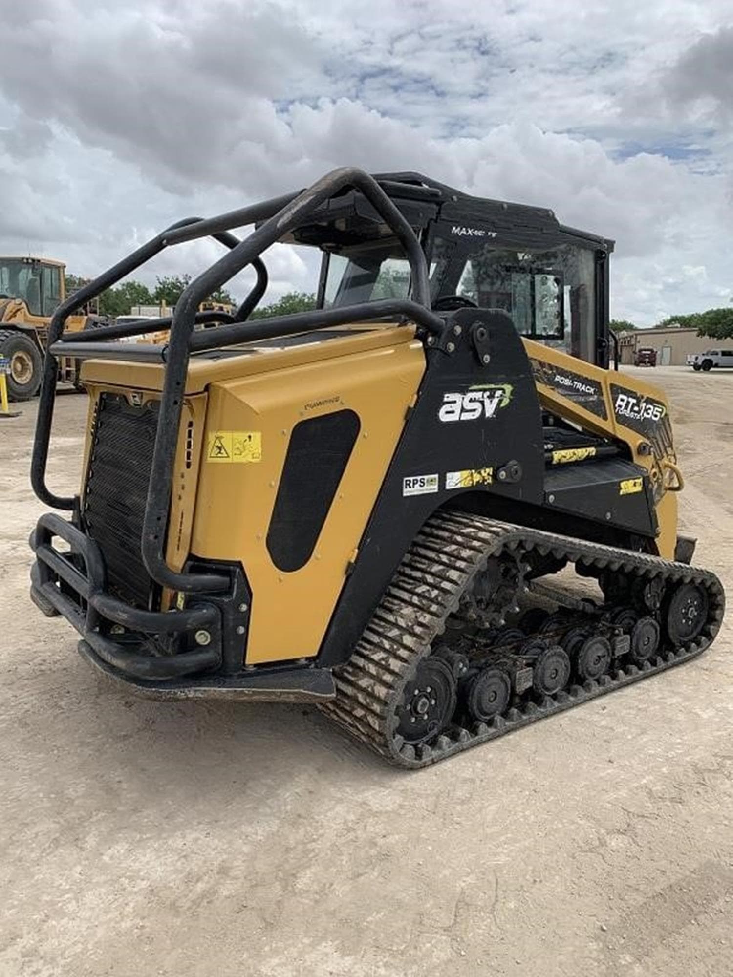 ASV POSI-TRACK RT135F hkgTzW7.jpeg