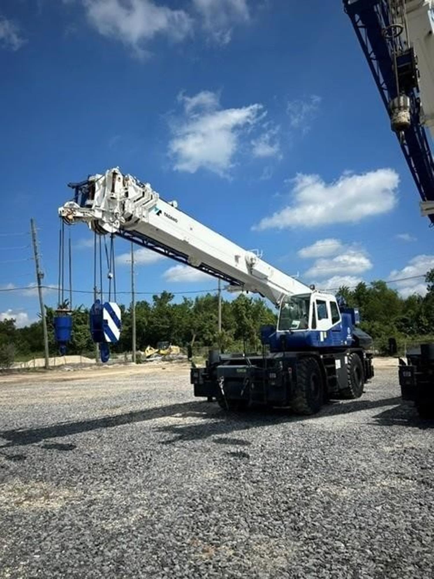 TADANO GR 350XL-3 z61BBFQ.jpeg