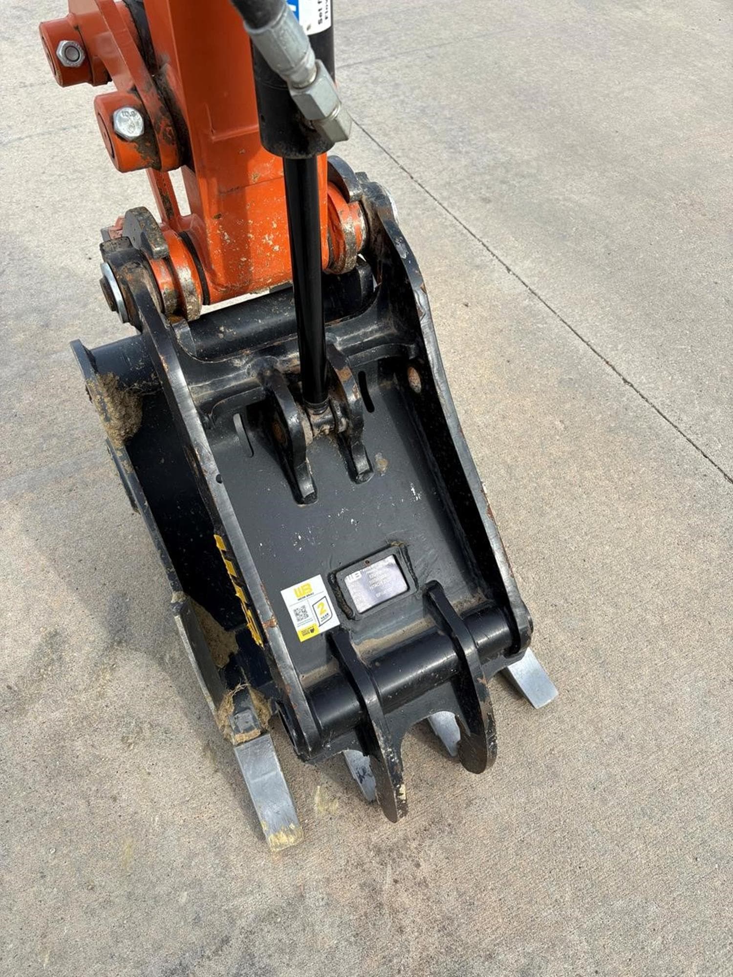 HITACHI ZX26U-5N Zrkv5L0.jpeg