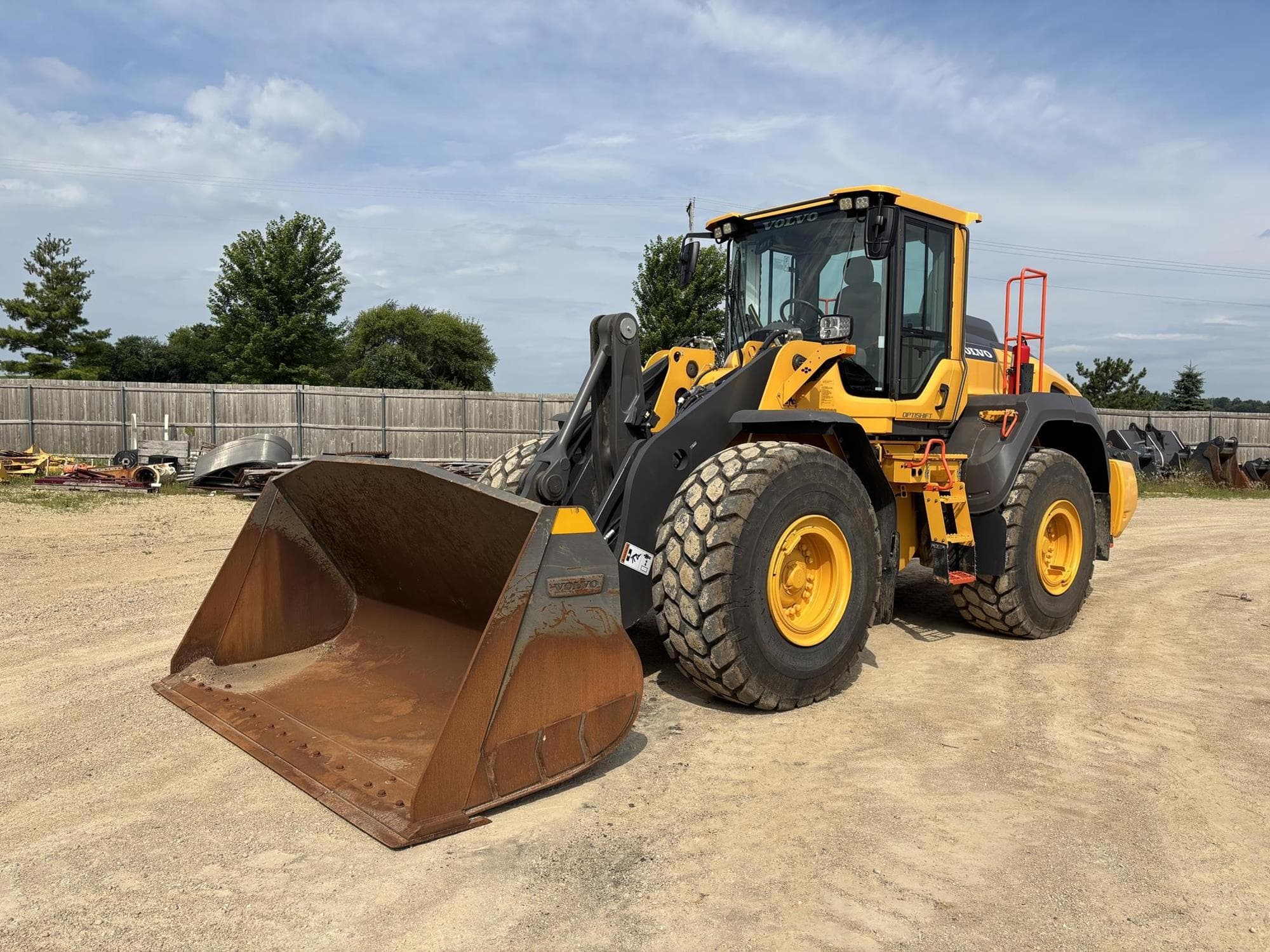 VOLVO L110H AOOI2KR.jpeg
