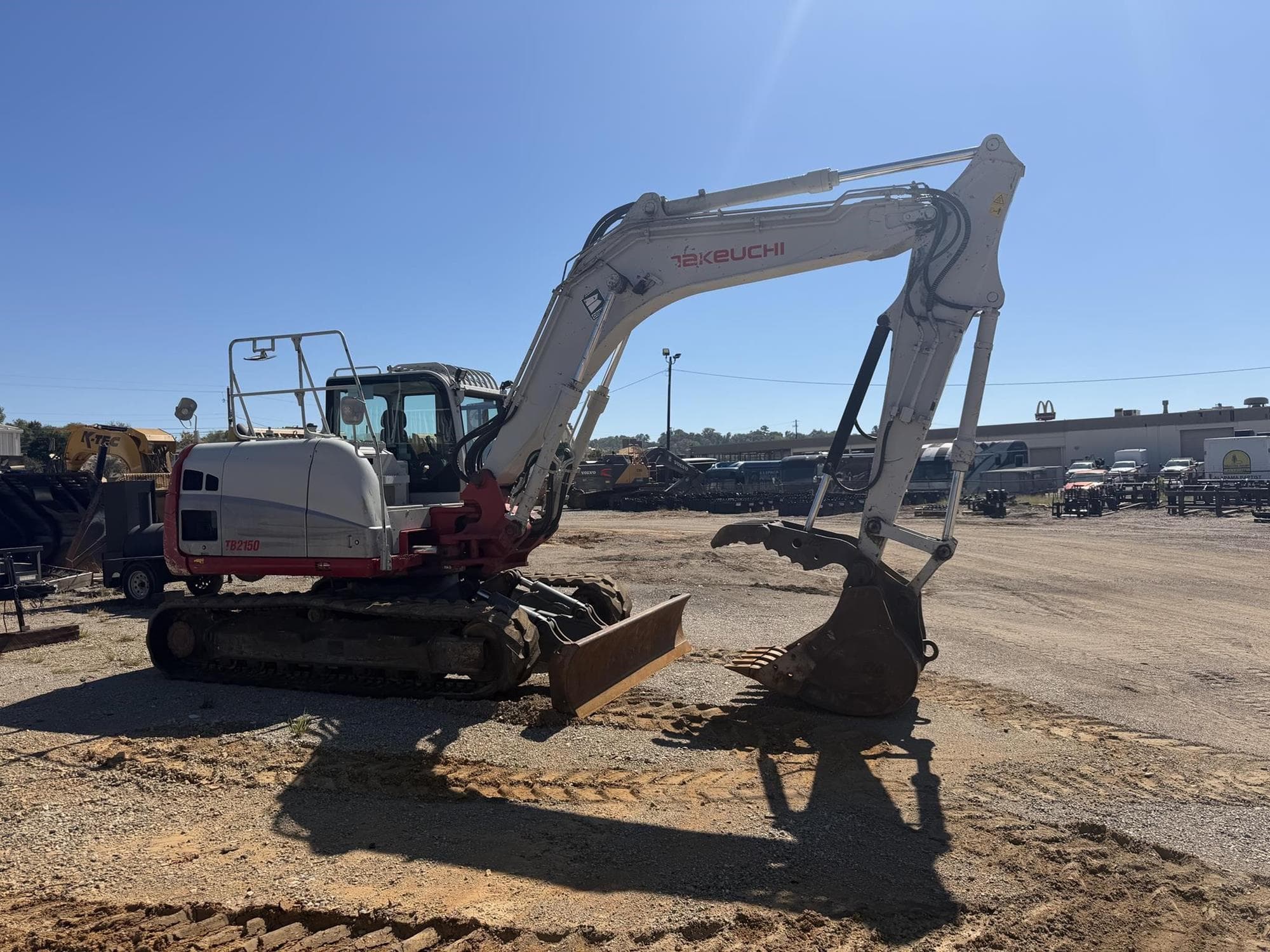 TAKEUCHI TB2150 YSnzQ5t.jpeg