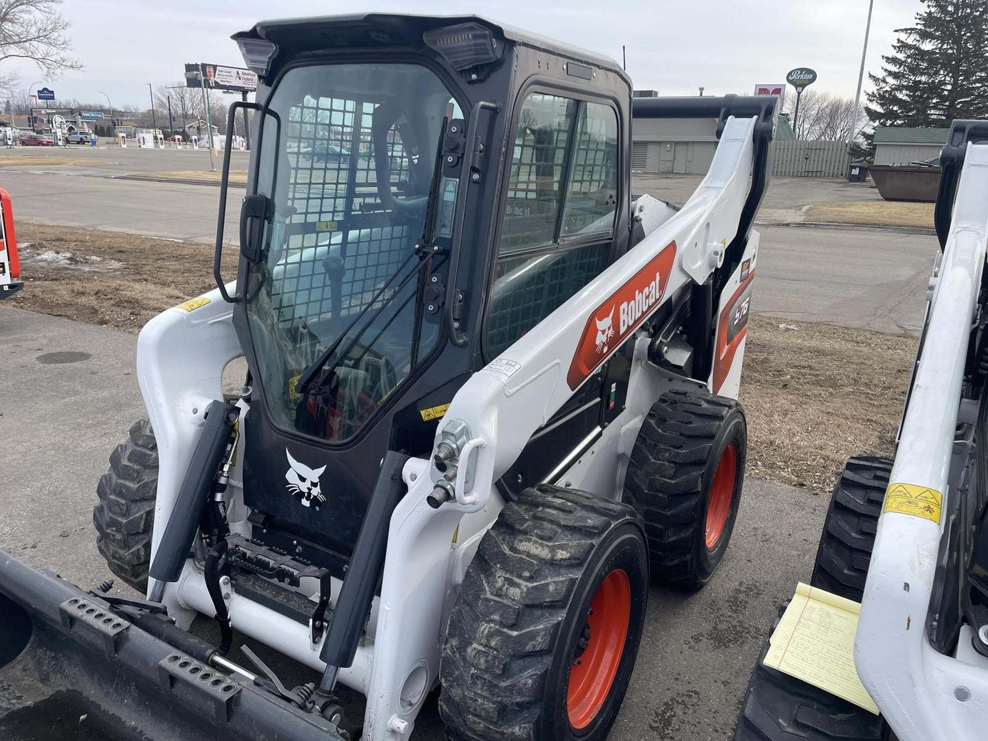 BOBCAT S76 pFoMuOg.jpeg
