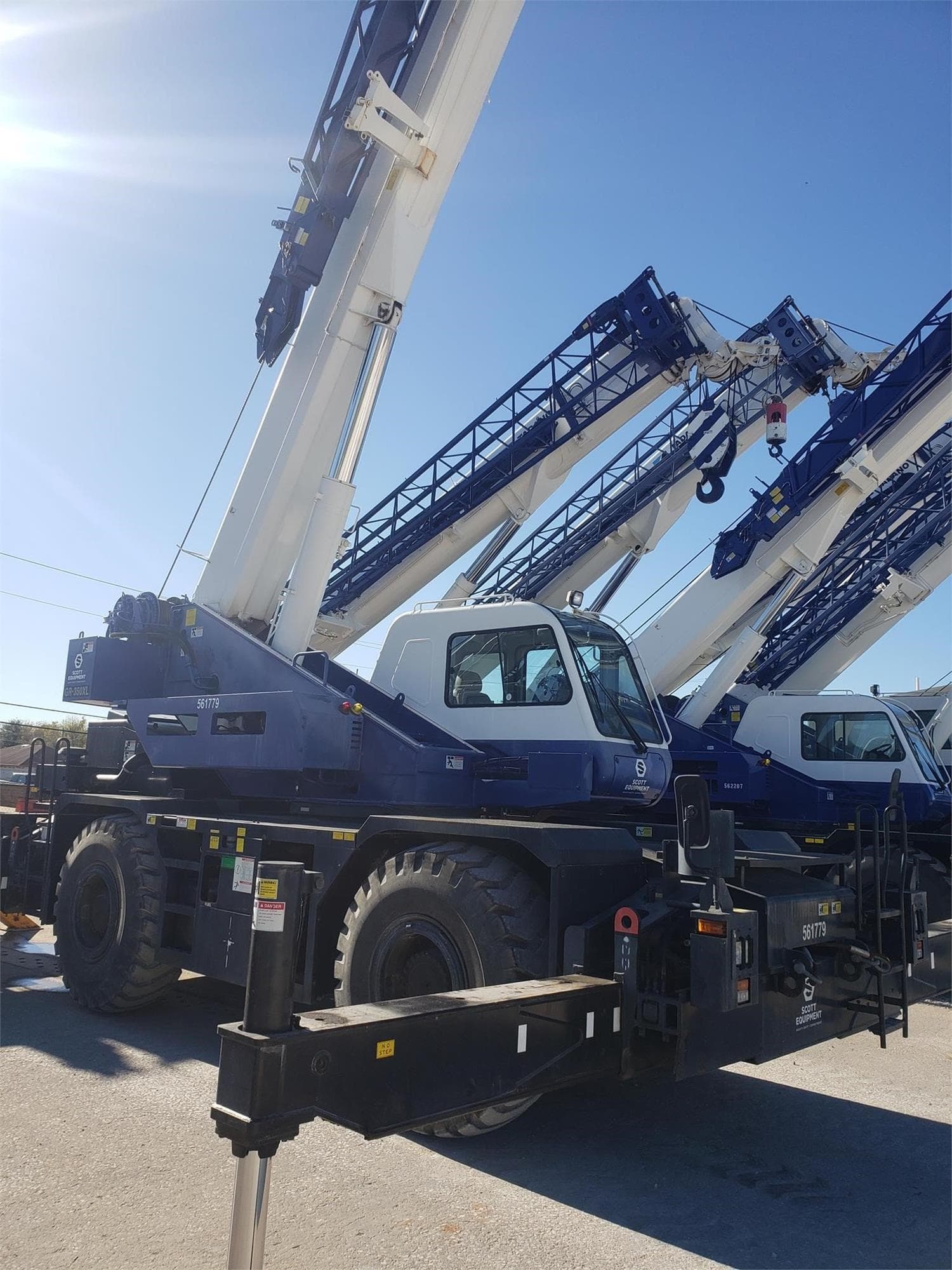 TADANO GR 350XL-3 1G868af.jpeg