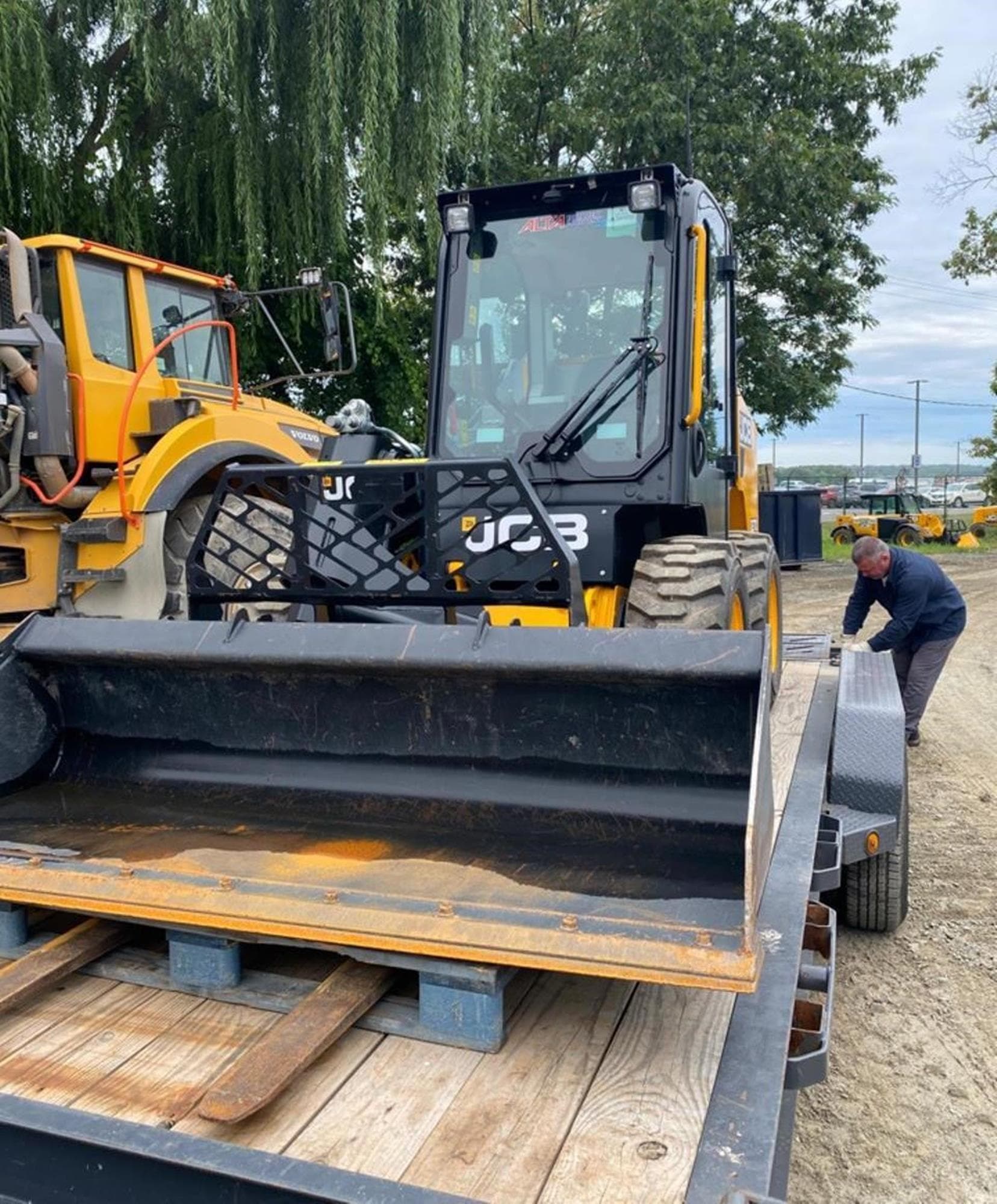 JCB 270 SvEgnMW.jpeg