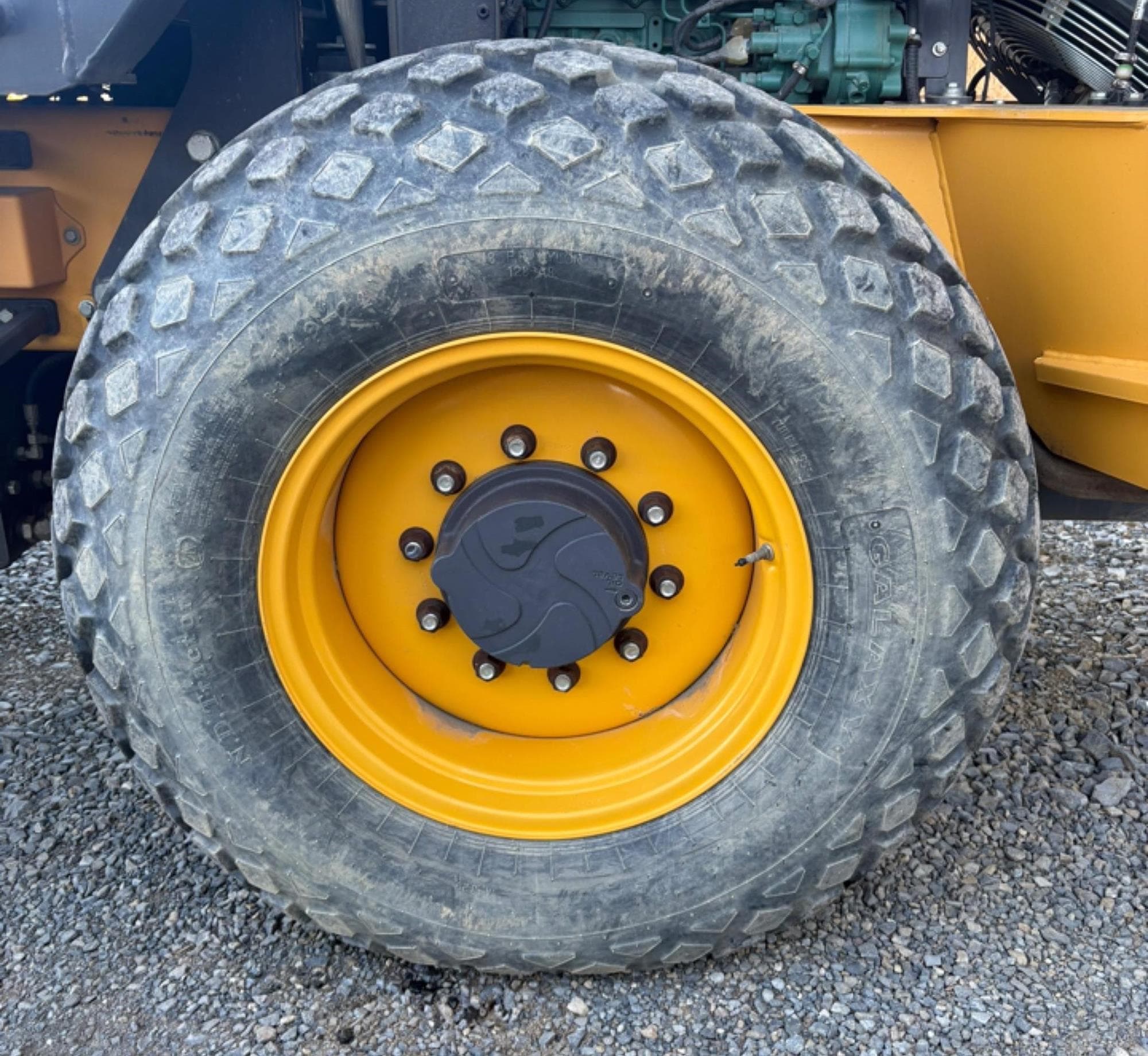 VOLVO SD75B CIbqpeu.jpeg