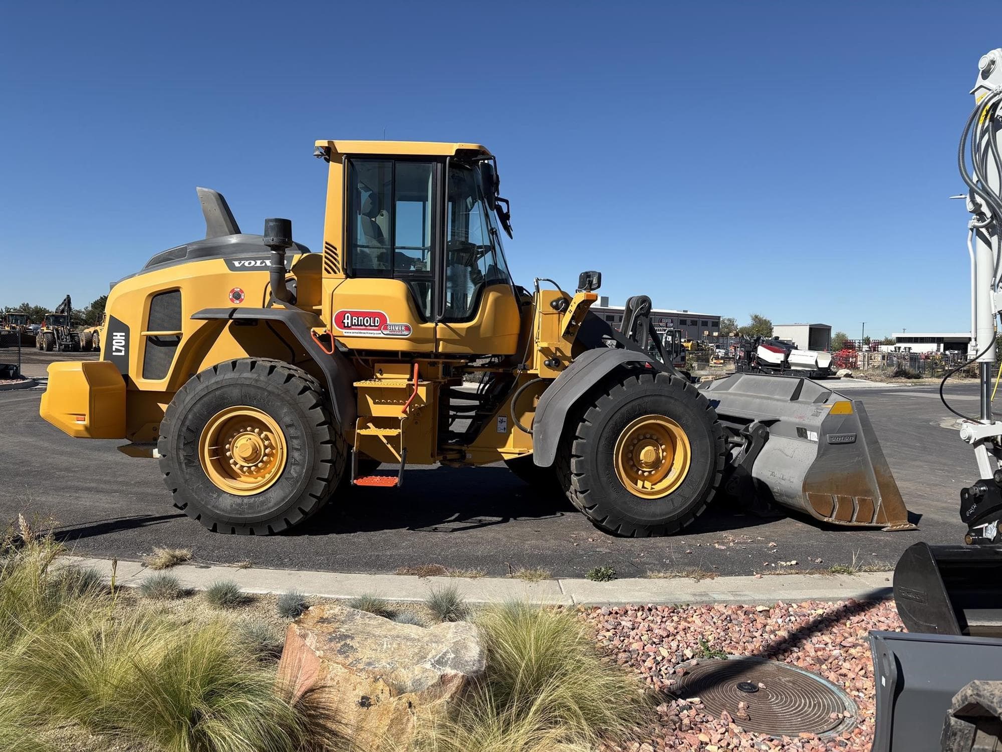 VOLVO L70H KhoWI55.jpeg
