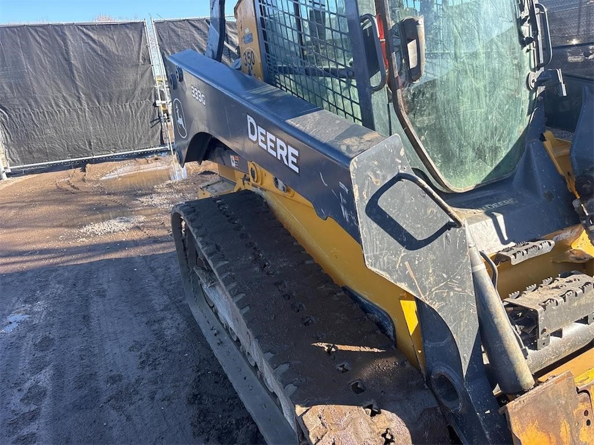 DEERE 333G KBQ5aYW.jpeg