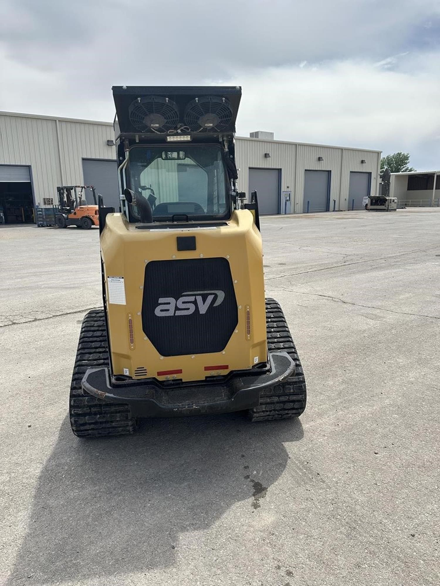 ASV POSI-TRACK RT50 YhHhyXX.jpeg