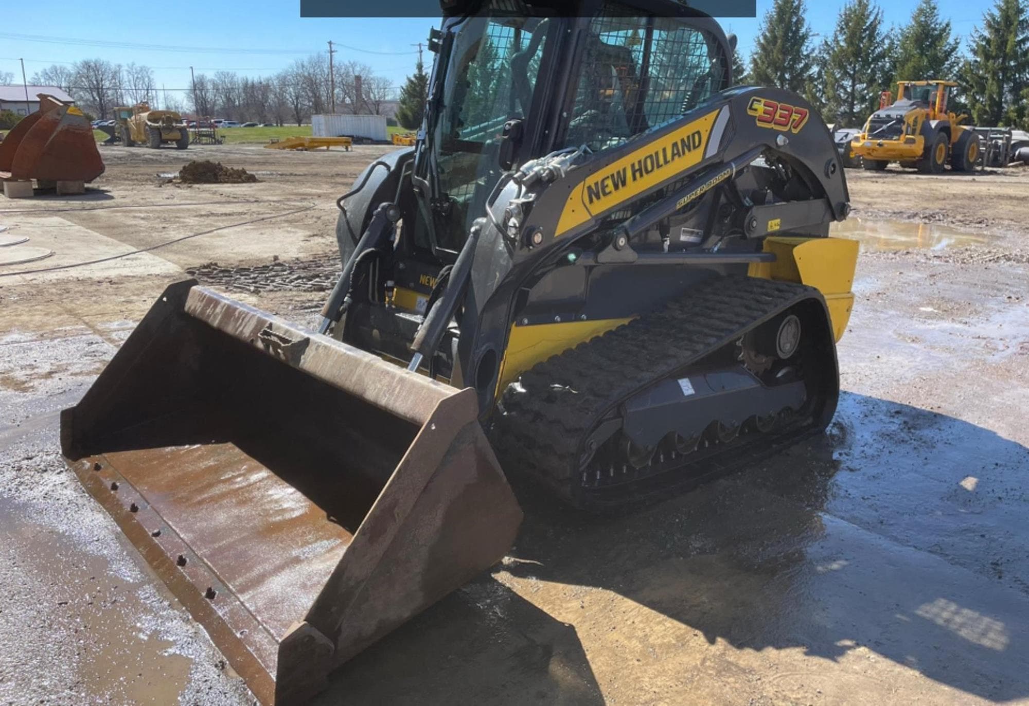 NEW HOLLAND C337 HYSO3Dp.jpeg