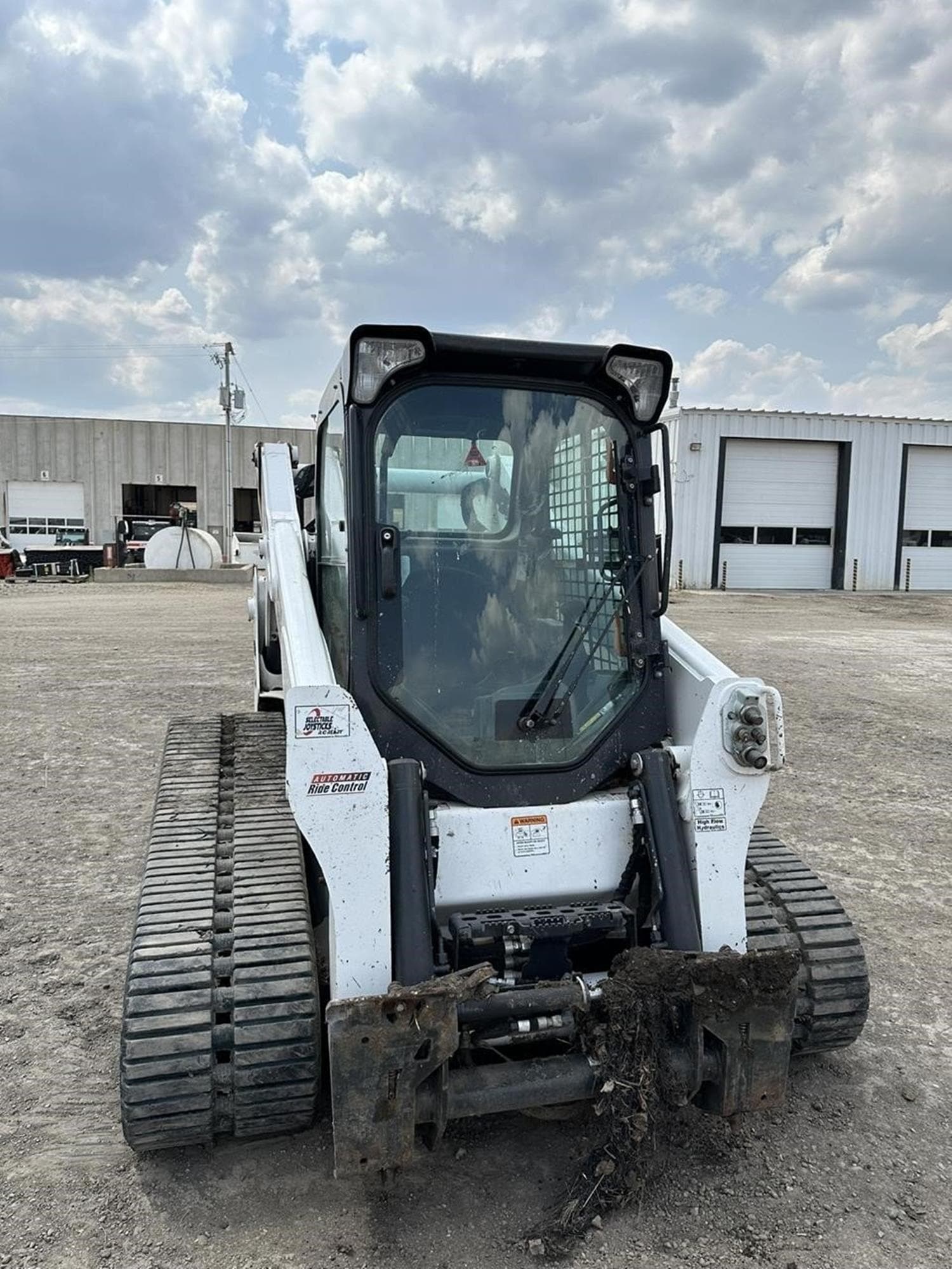 BOBCAT T770 ZNmaLUb.jpeg