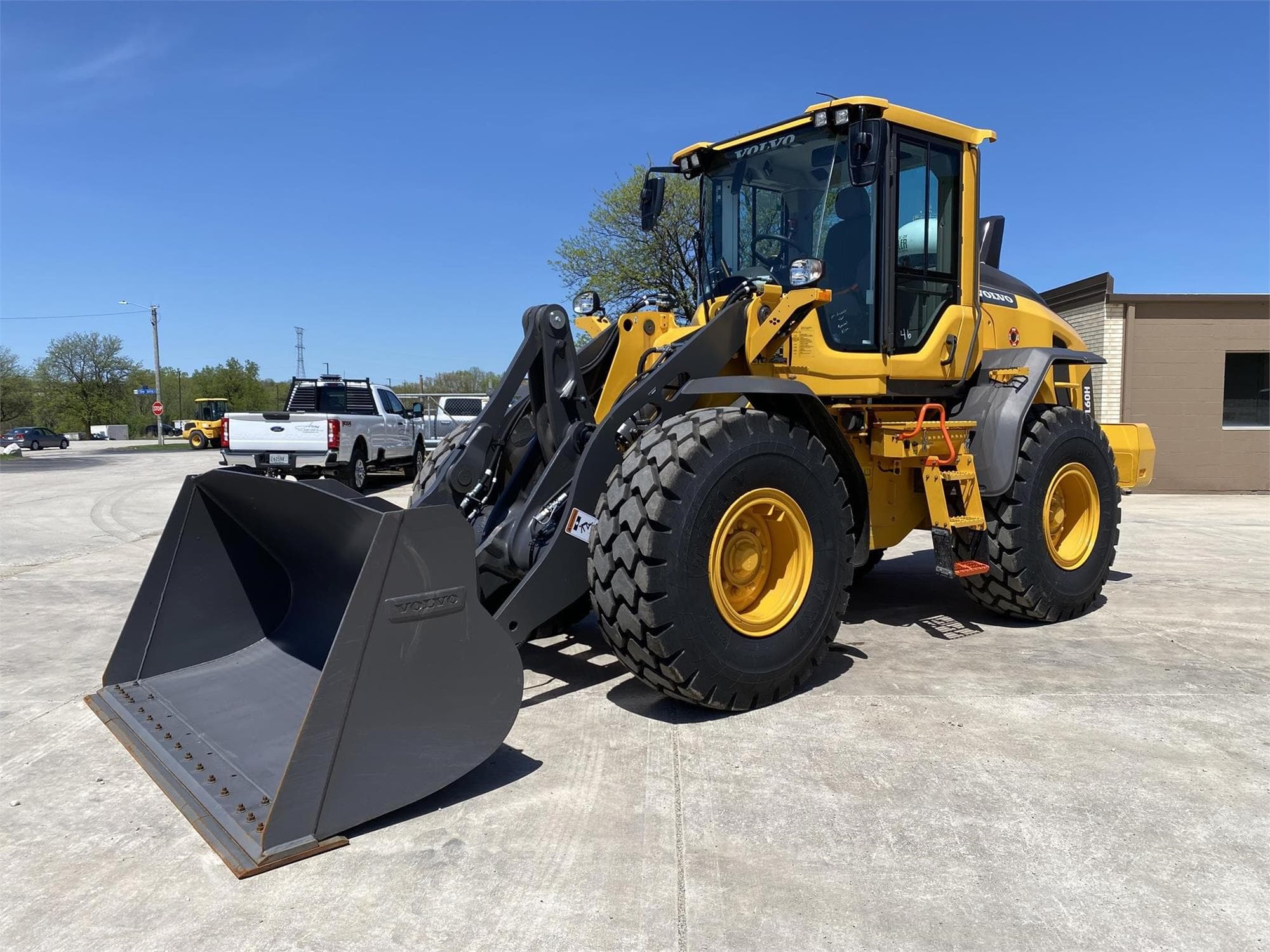 VOLVO L60H 9FZ6cTS.jpeg