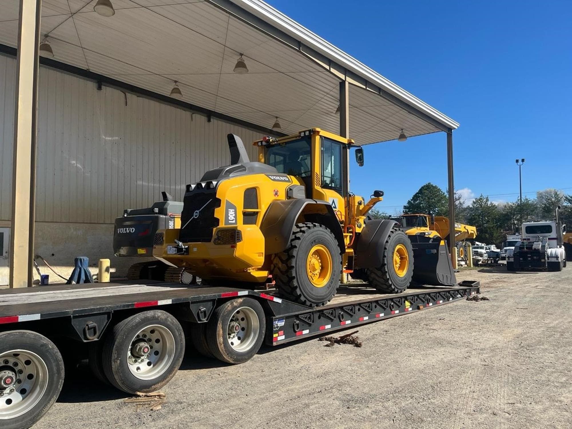 VOLVO L90H 4Osz89t.jpeg