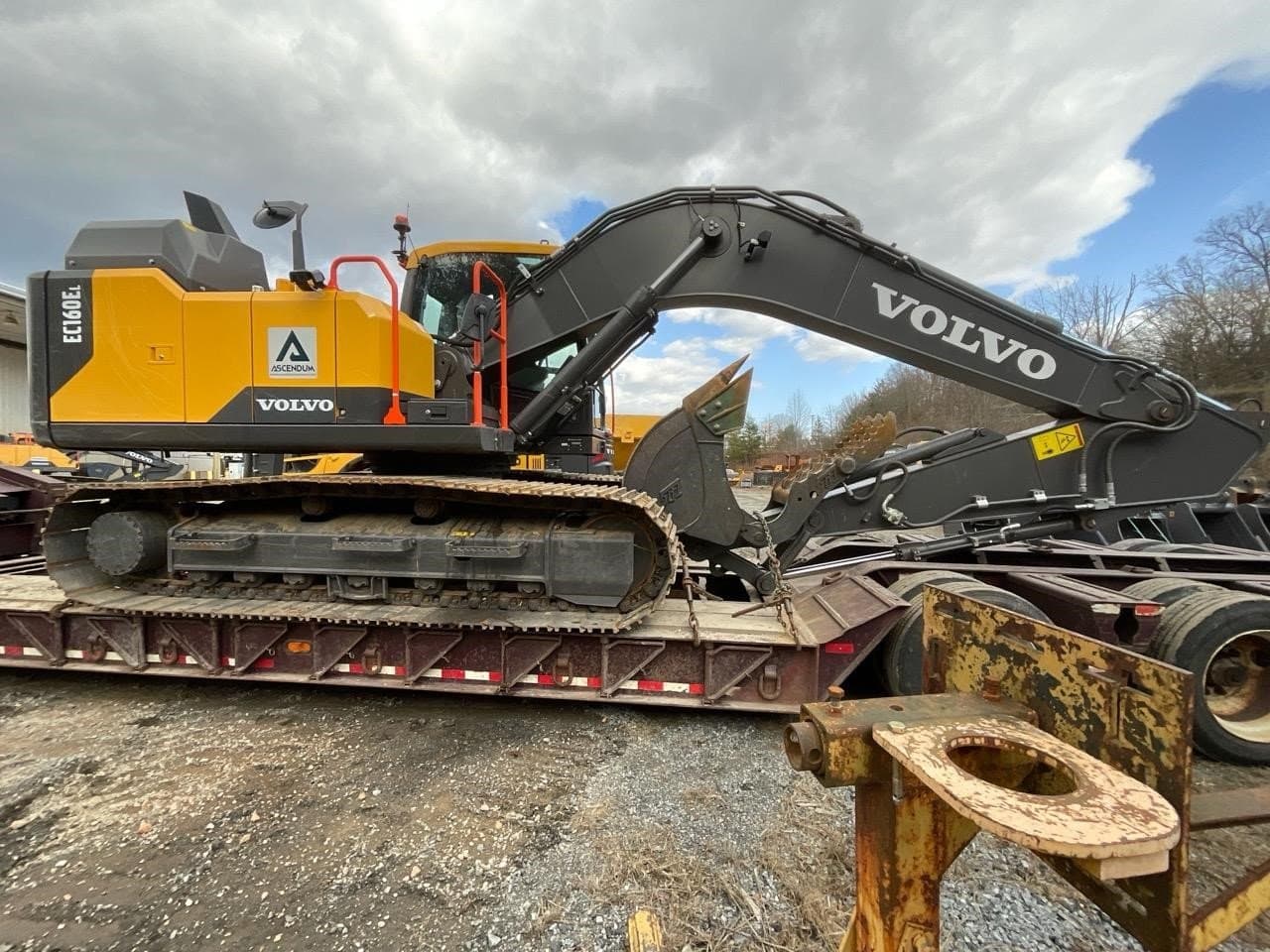 VOLVO EC160EL 57X41Nd.jpeg