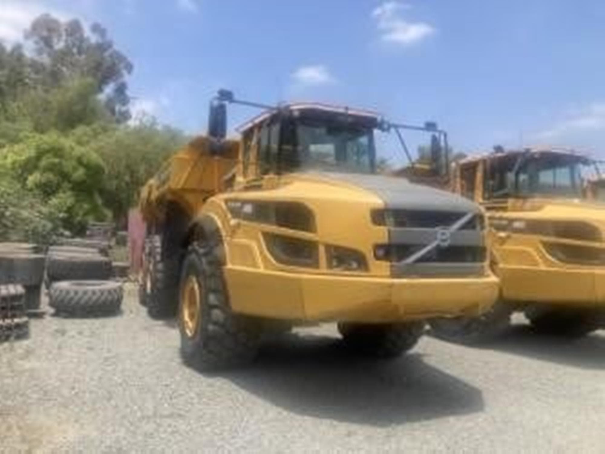 VOLVO A40G R5s9DmY.jpeg