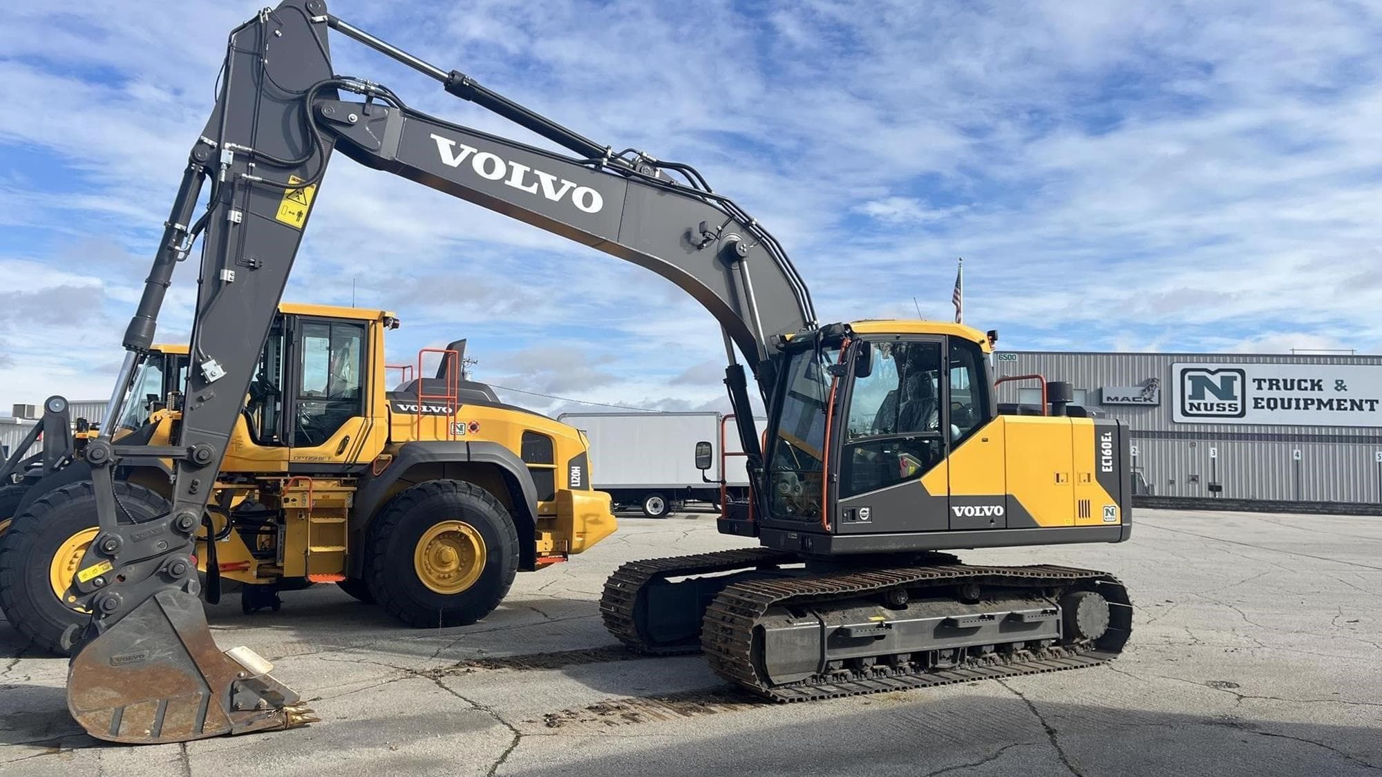 VOLVO EC160EL RoUAsVm.jpeg
