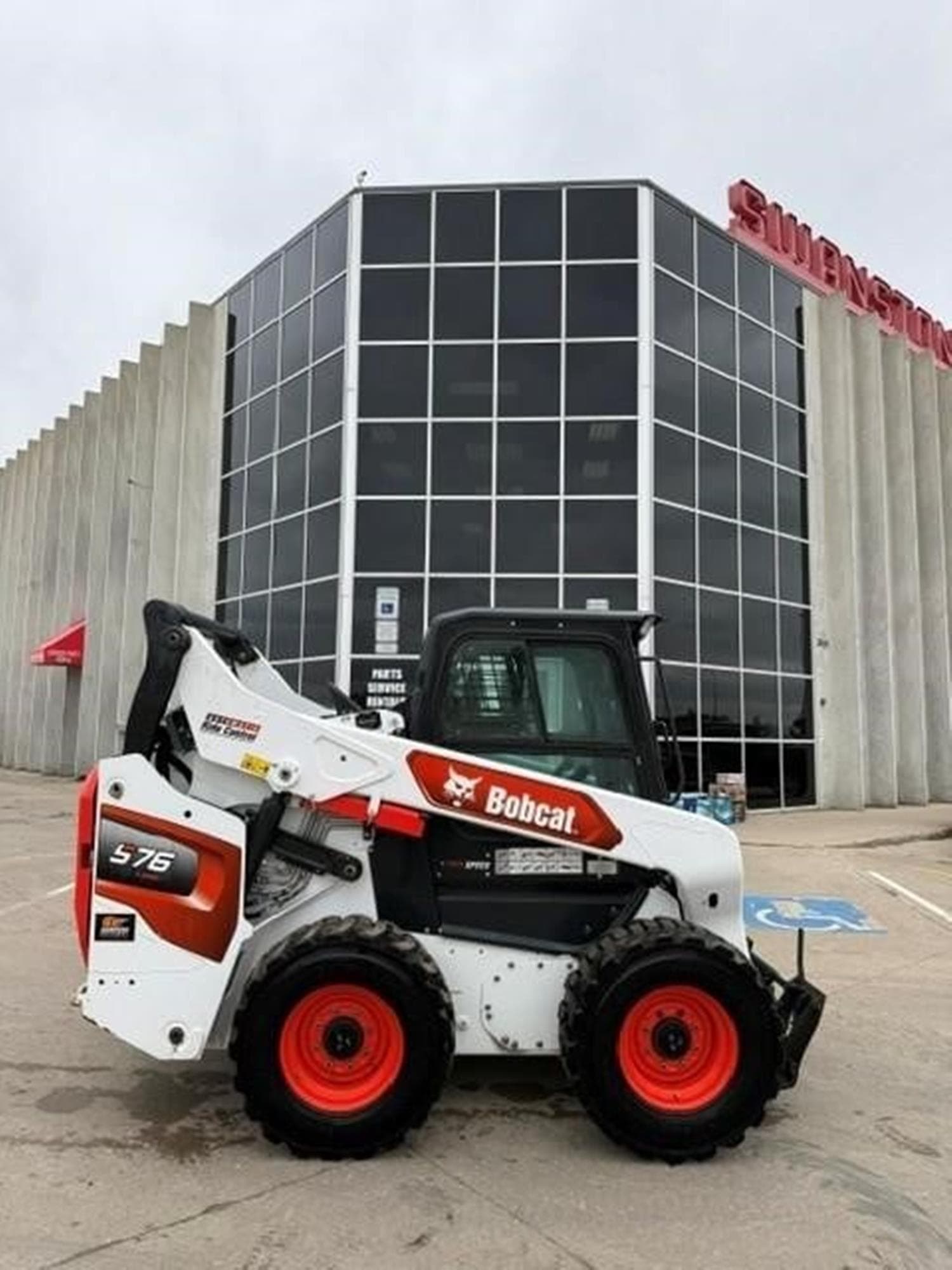 BOBCAT S76 yqoPzX4.jpeg