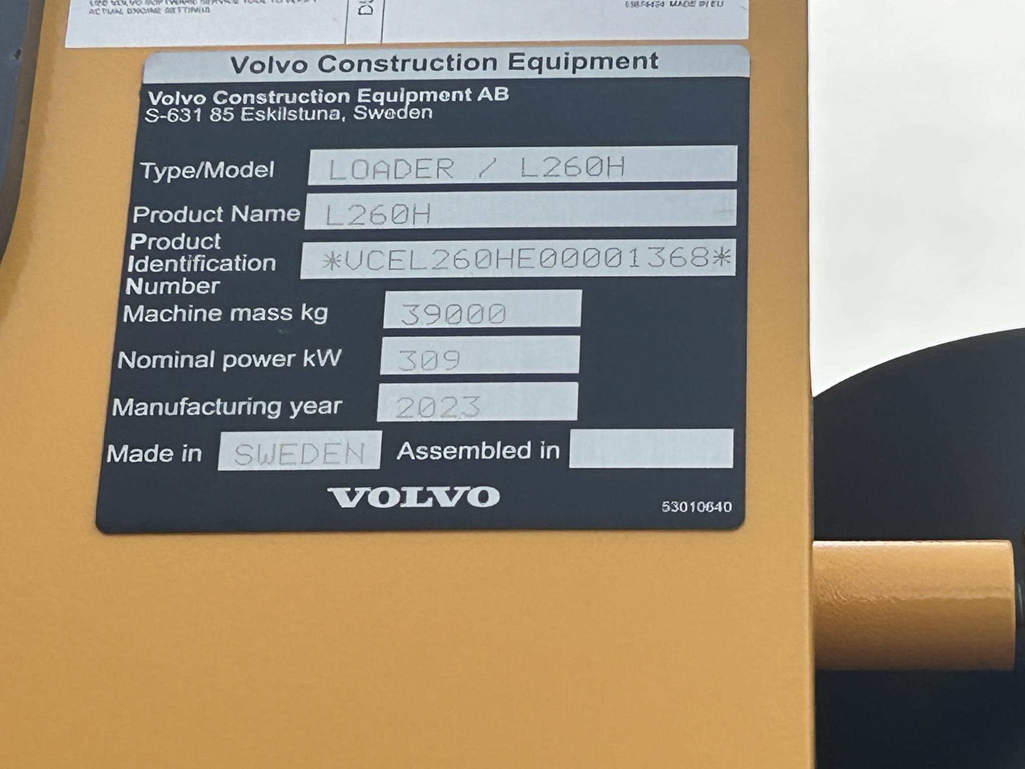 VOLVO L260H y38b15T.jpeg