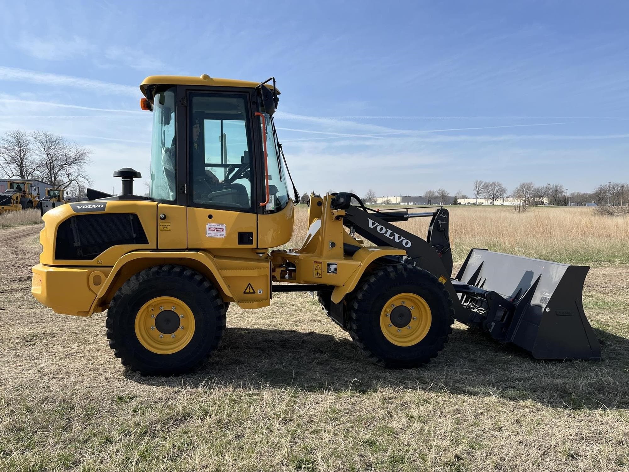 VOLVO L30 Wam8CX1.jpeg